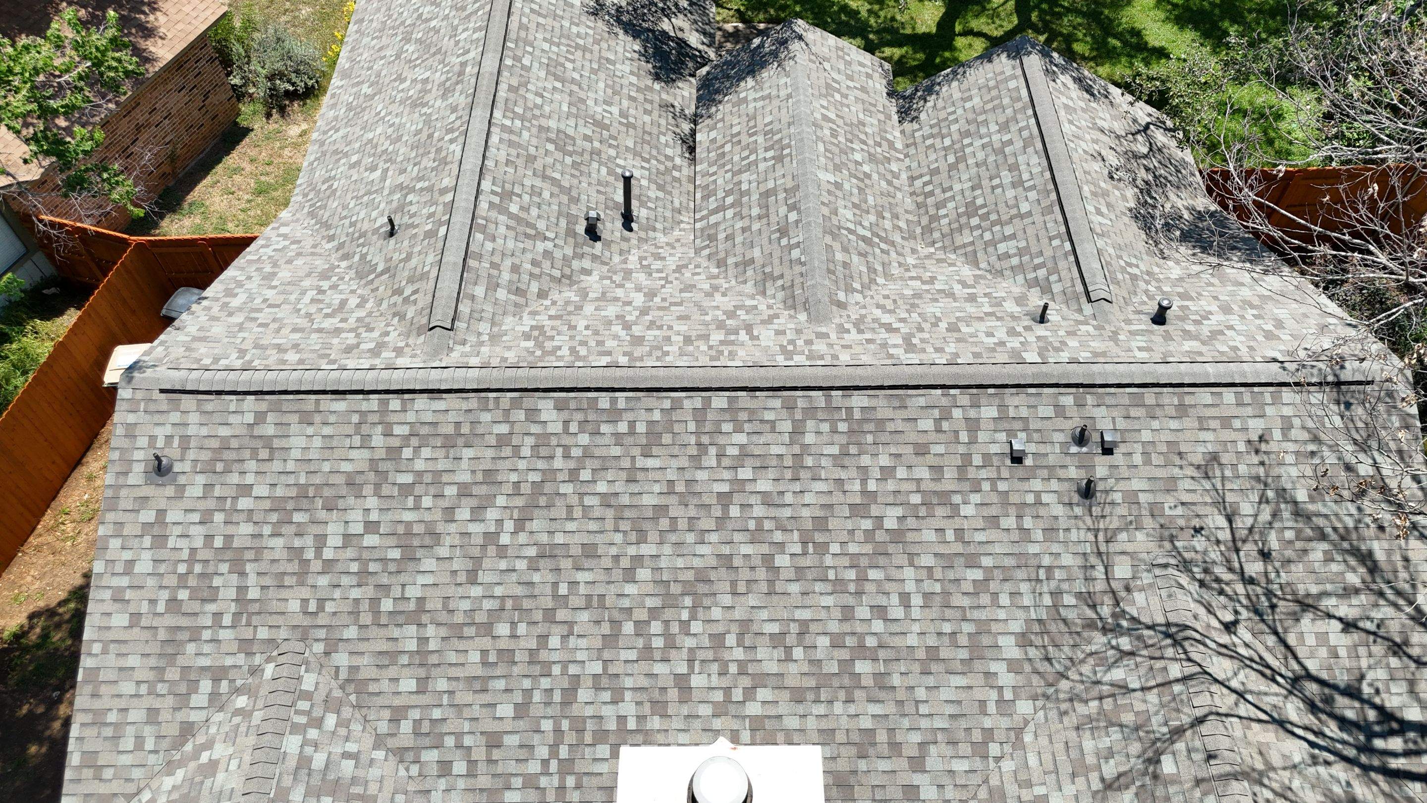 Driftwood - Owens Corning TruDefinition Duration by RoofsOnly.com