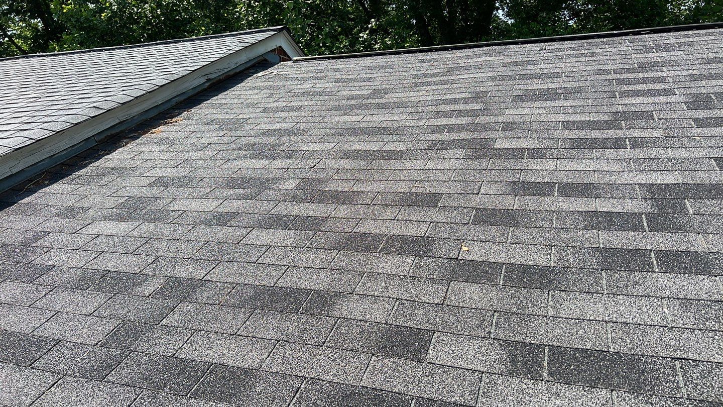 Reston: CertainTeed Landmark Pro Architectural Shingles in Max Def Moire Black by RM Banning, Inc.