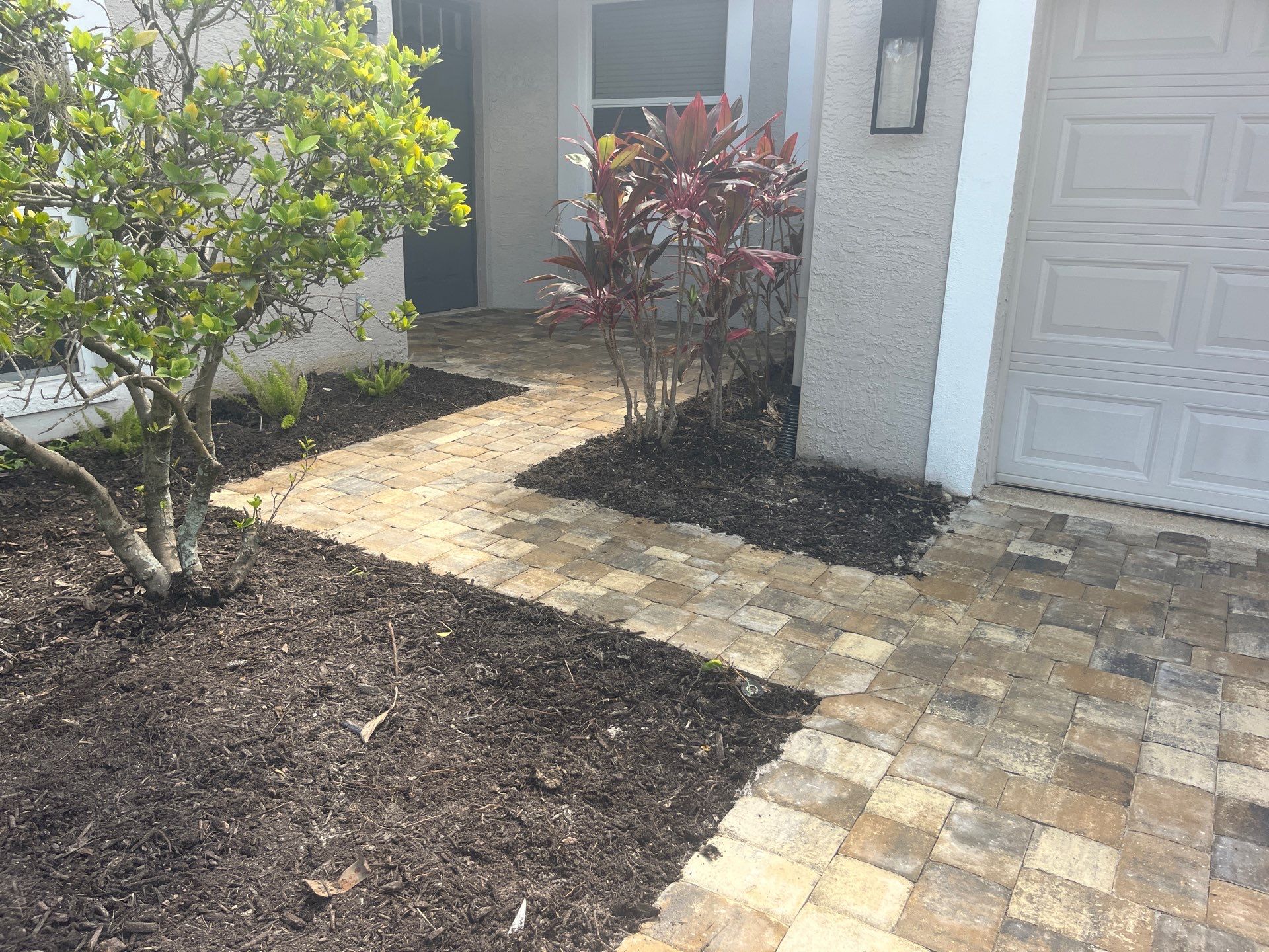 Concrete Driveway Replacement/Lake Crest Pelican landing by Old Town Pavers Llc