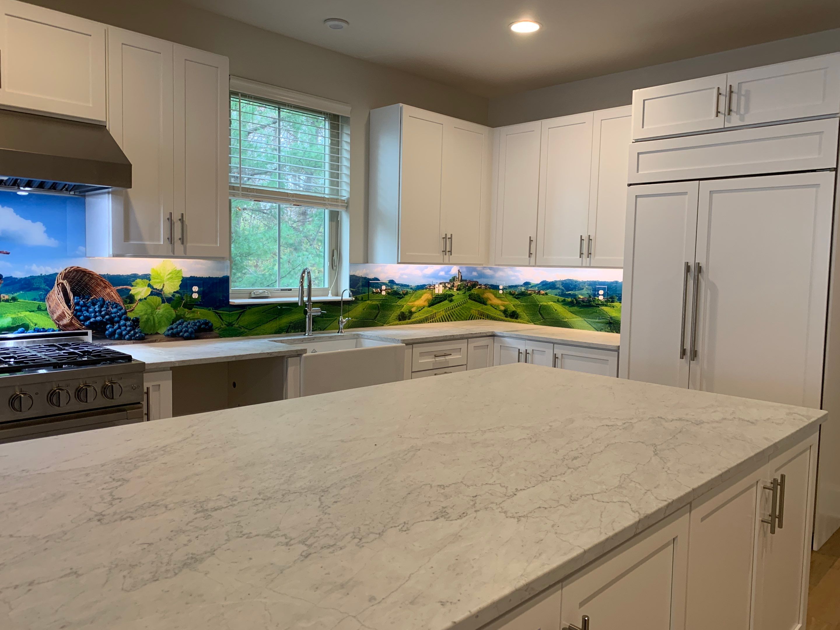 Kitchen Remodel using Italian Vinyard IMAGIO Solid Glass Backsplash by IMAGIO