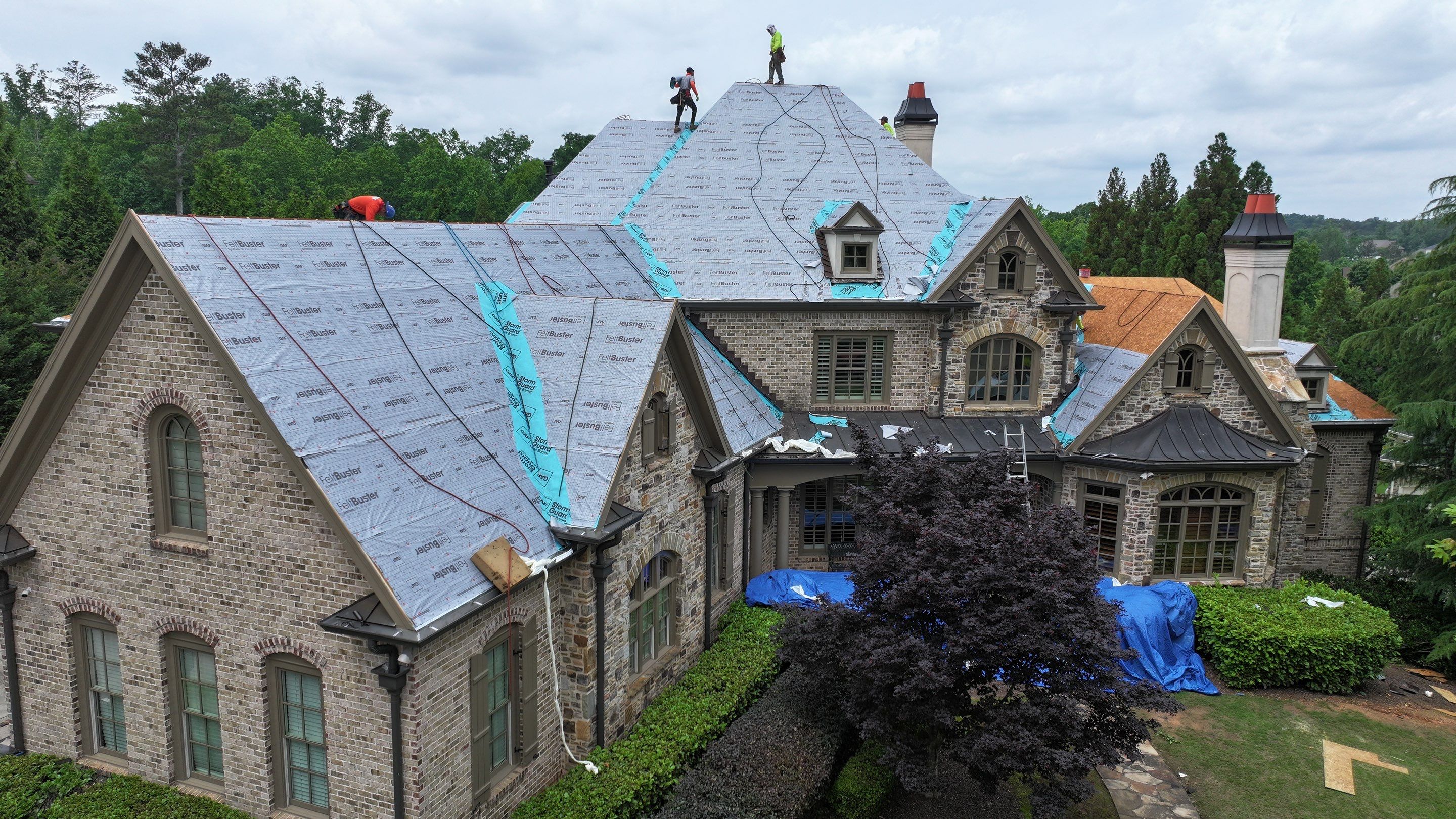 GAF Timberline HDZ in Weathered Wood by Element Pros Roofing, LLC