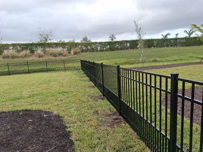 Aluminum Fence Installation using 4ft 3 Rail Black Aluminum Fence