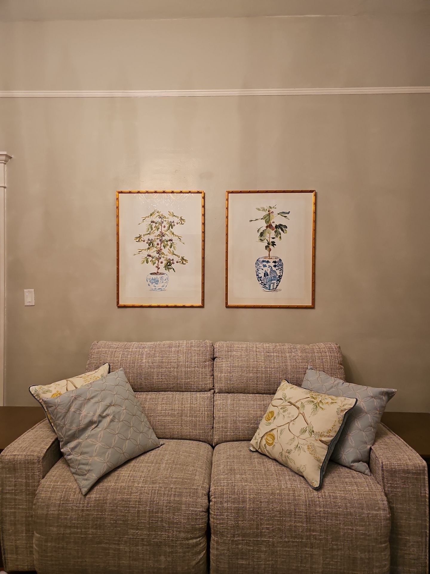 Art, Mirror & Gallery Wall Installation Projects by Hangman Mounting & Installation