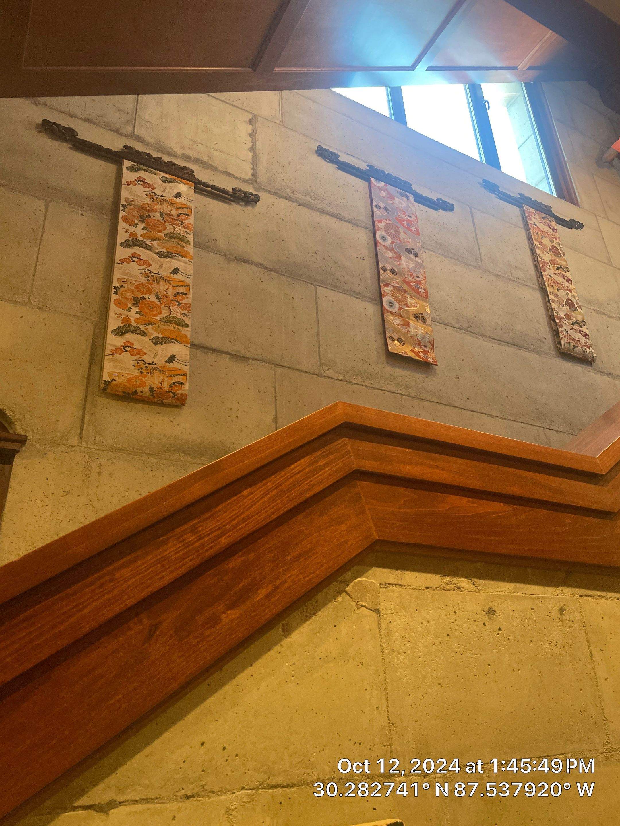 Art & Mirror Hanging Projects by Hangman Mounting & Installation 