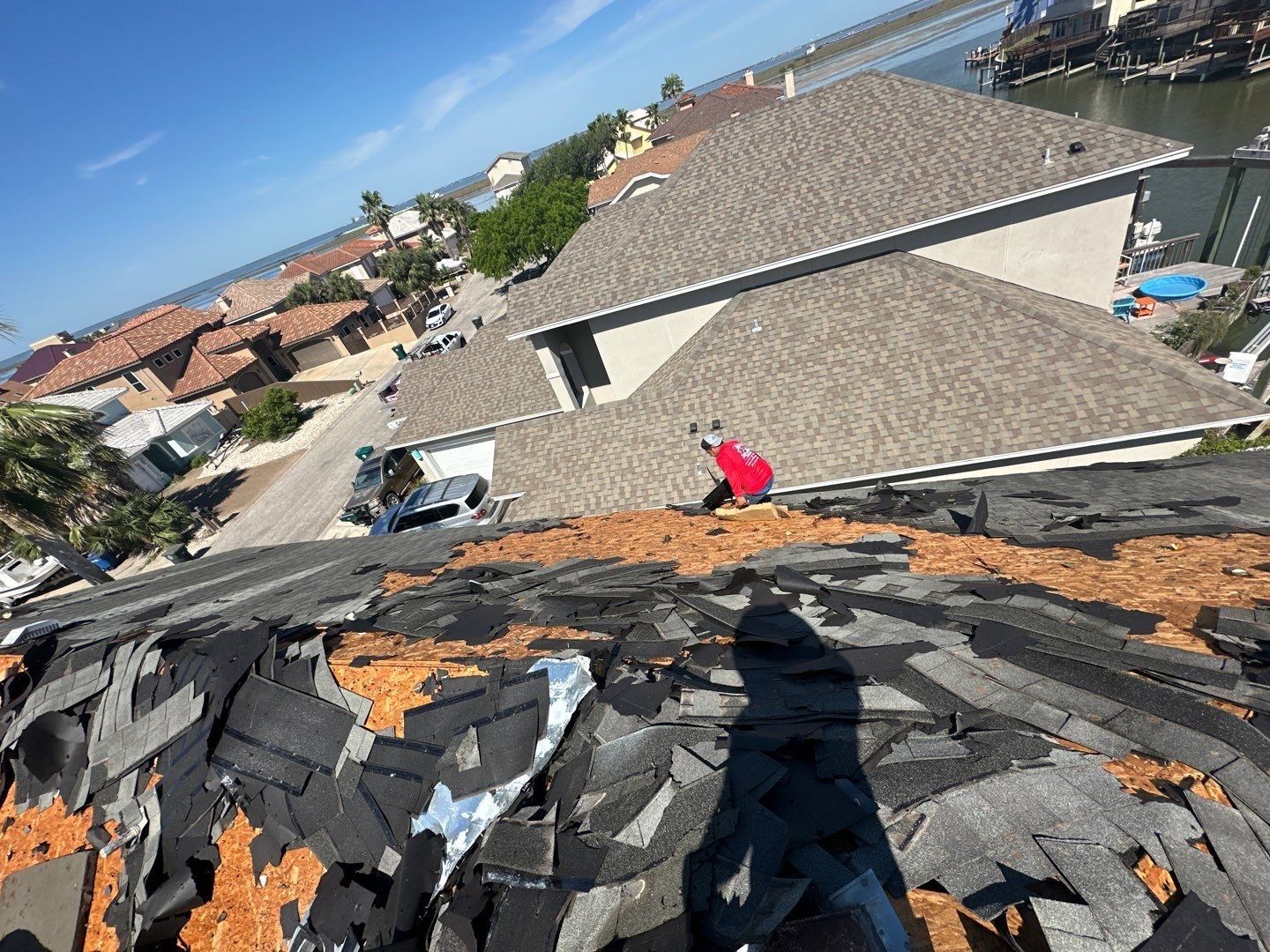 Residential Roofing Installation using Owen's Corning Duration (Lifetime) Shingles by Roof Repair Company