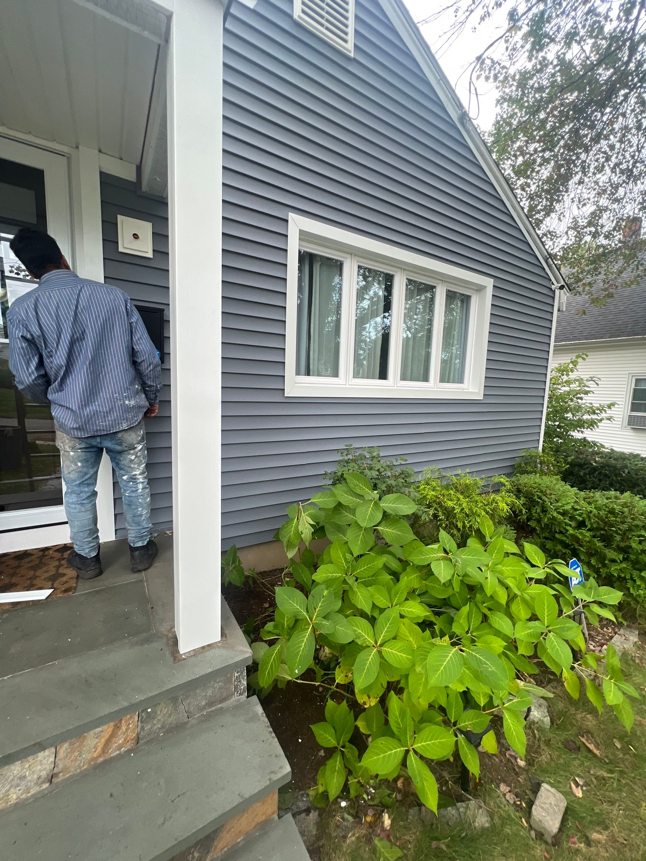 Siding Installation using Certainteed Mainstreet Monogram Siding - D4 - Flagstone by A Plus Exterior