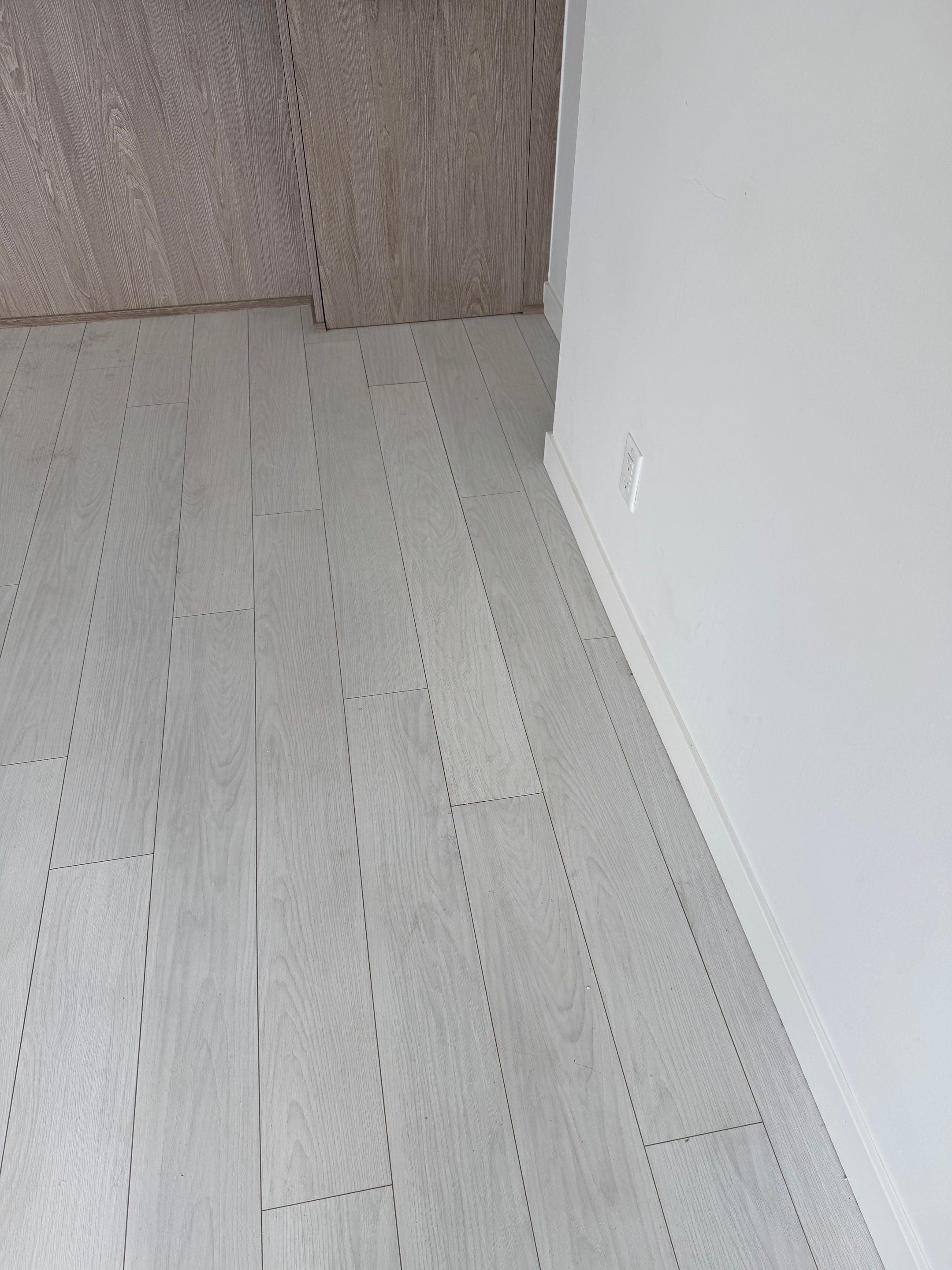 Moveout Repair - Sycamore-The Independent Tower by YVR Construction Group