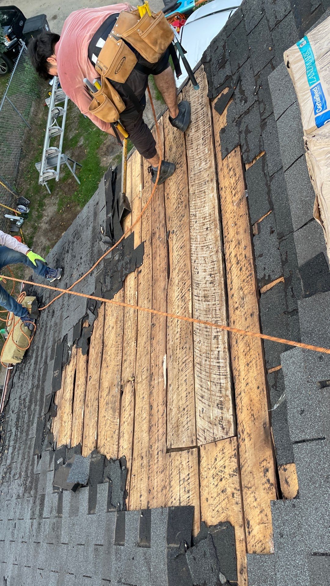 Roof Replacement using CertainTeed Landmark by 180 Contractors