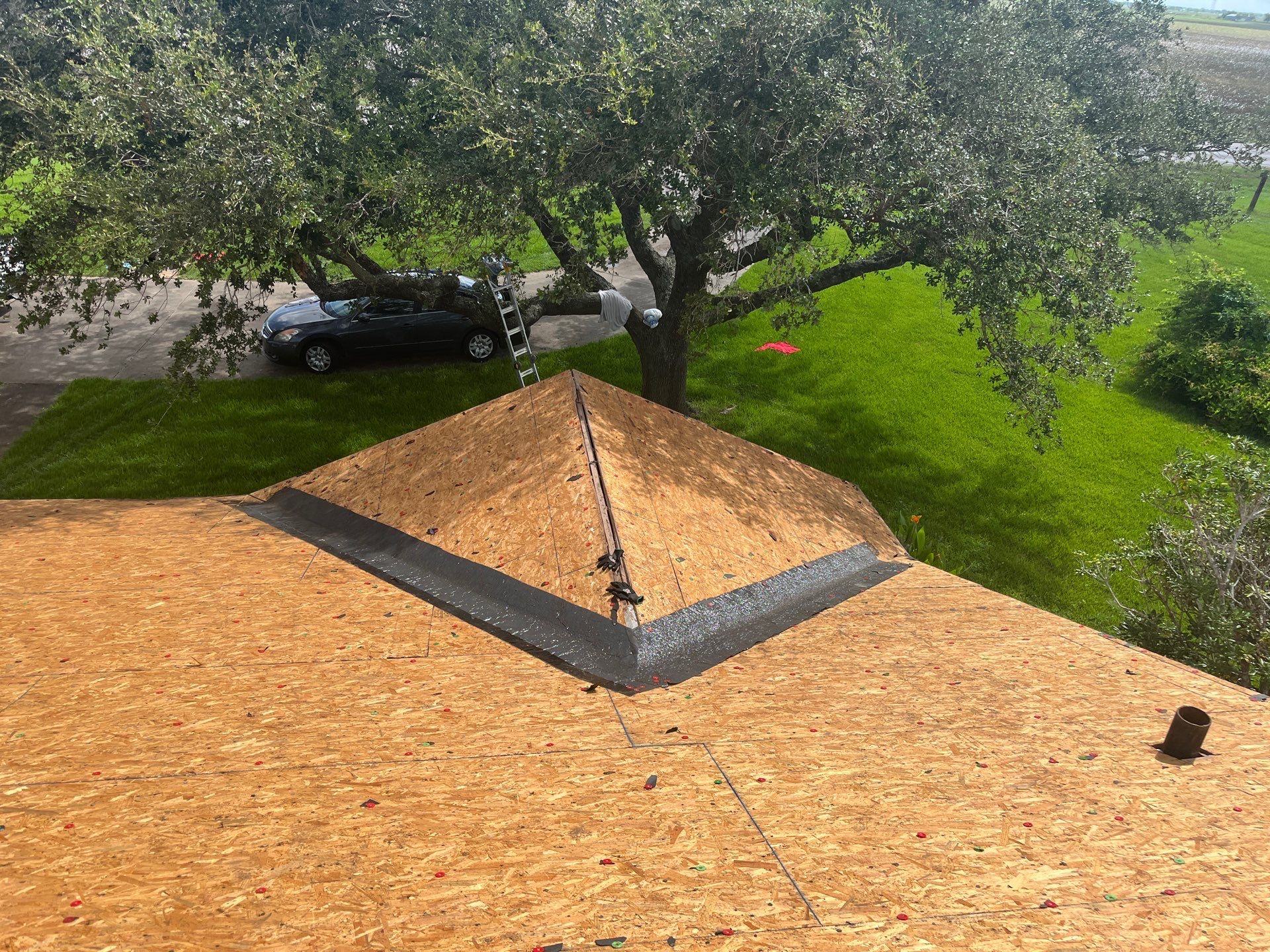 Residential Roofing Installation using Owen's Corning Duration (Lifetime) Shingles by Roof Repair Company
