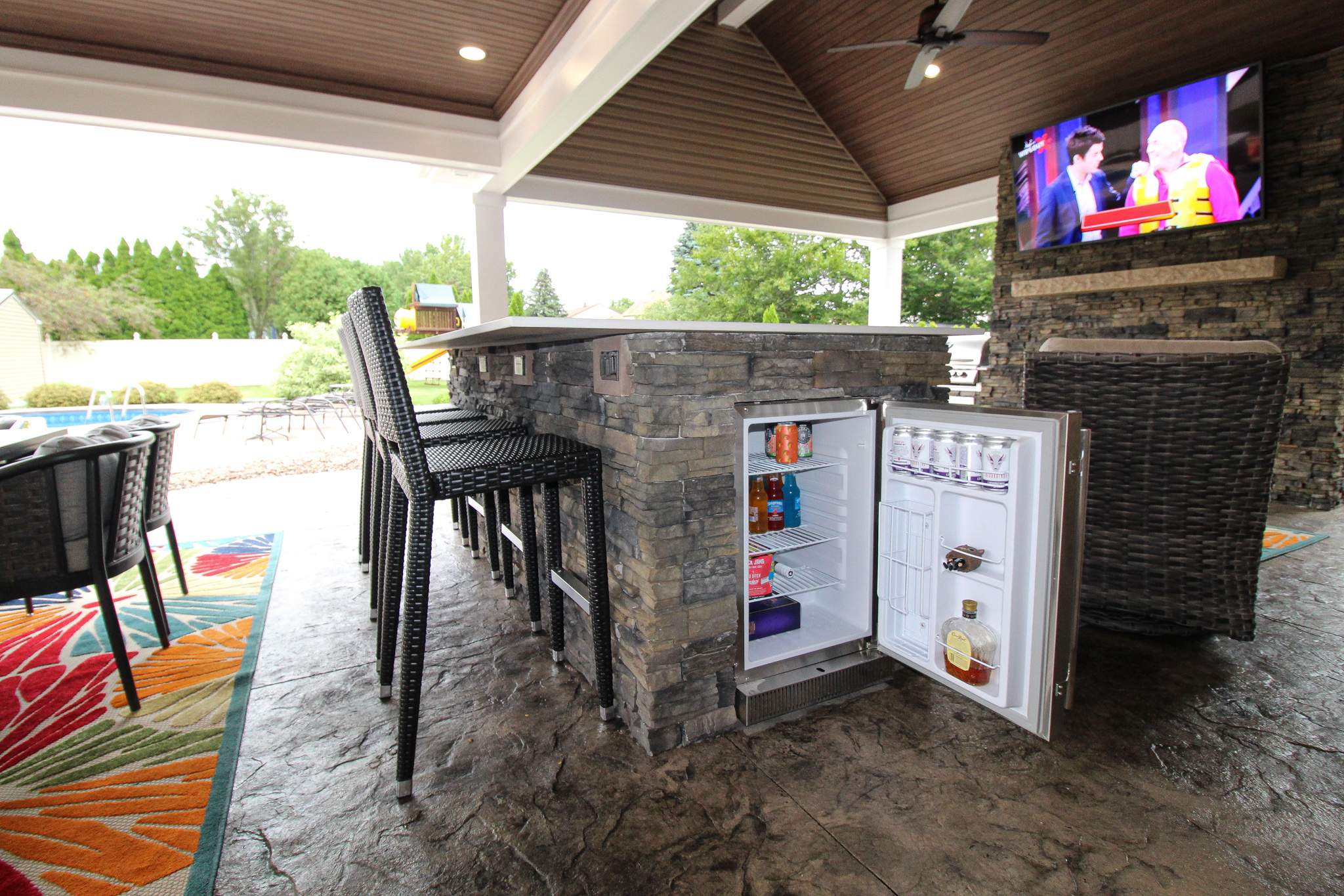 Outdoor Living Addition by Ivy Lea Construction