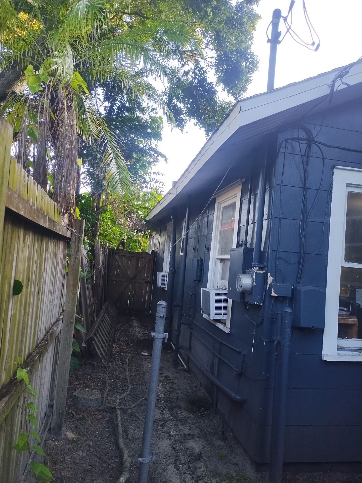 Project in St. Petersburg 33702 by Mitchell Roofing Company LLC 