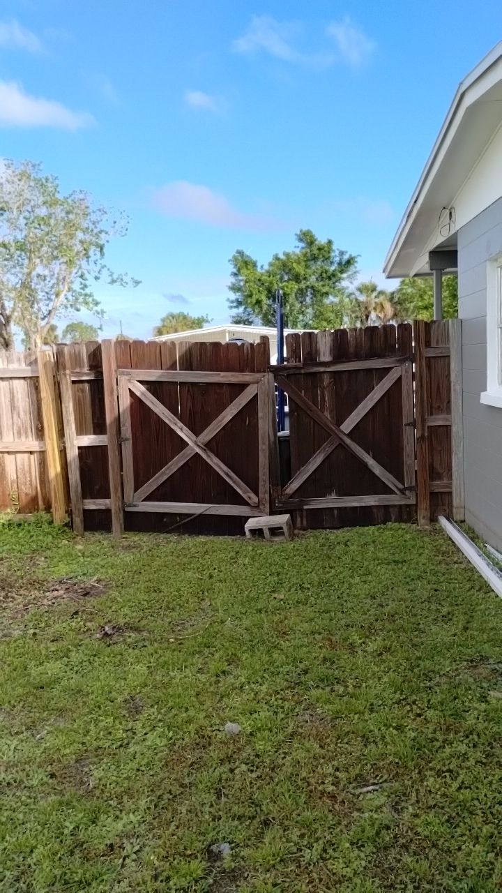 White Vinyl Privacy Fence Installation In North Port, FL by Asap fence and gates, LLC