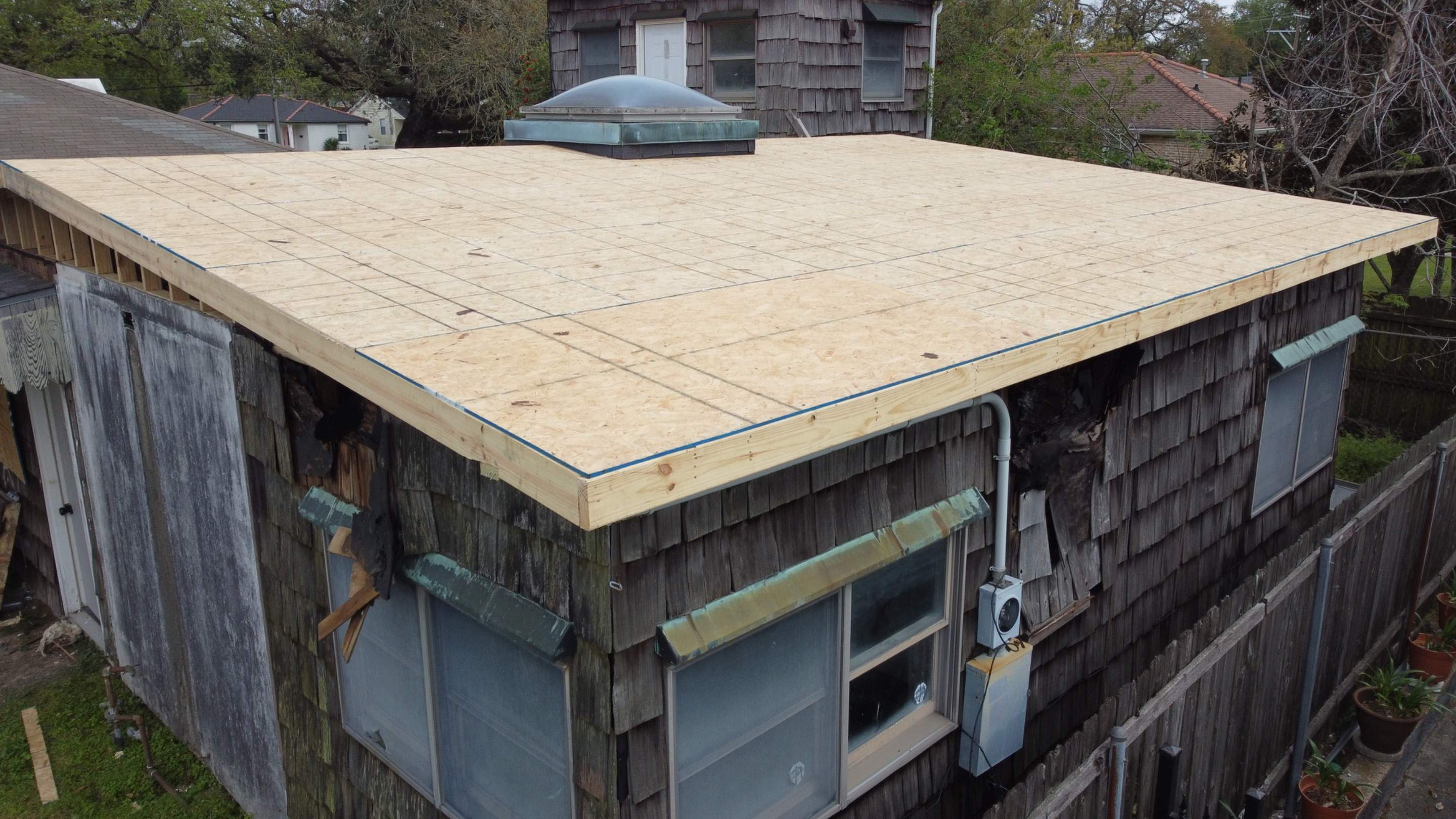 Roof Replacement in New Orleans by HDS Contractors