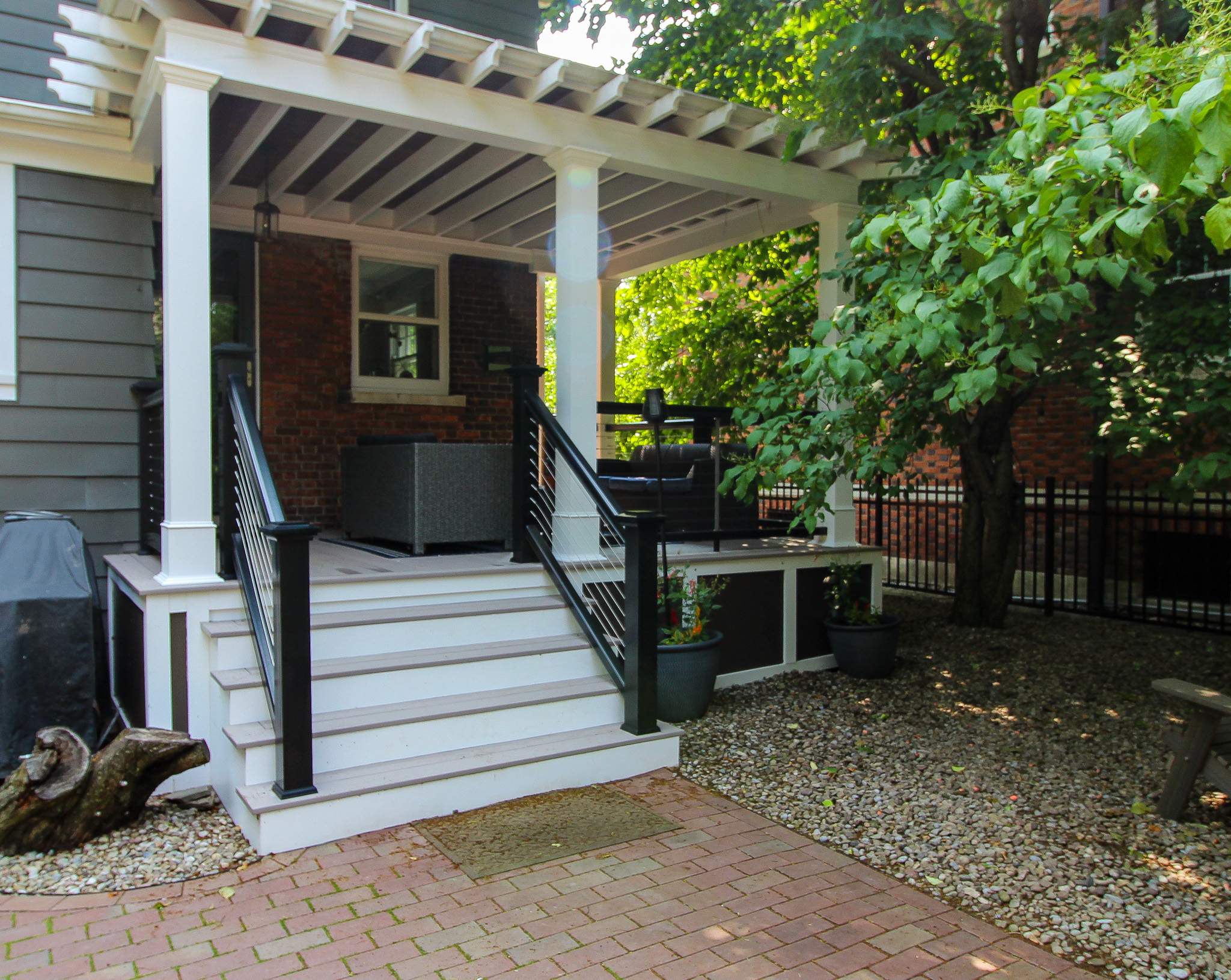 Porches by Ivy Lea Construction