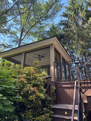 New Deck With a Screened In Porch In Mendham, New Jersey