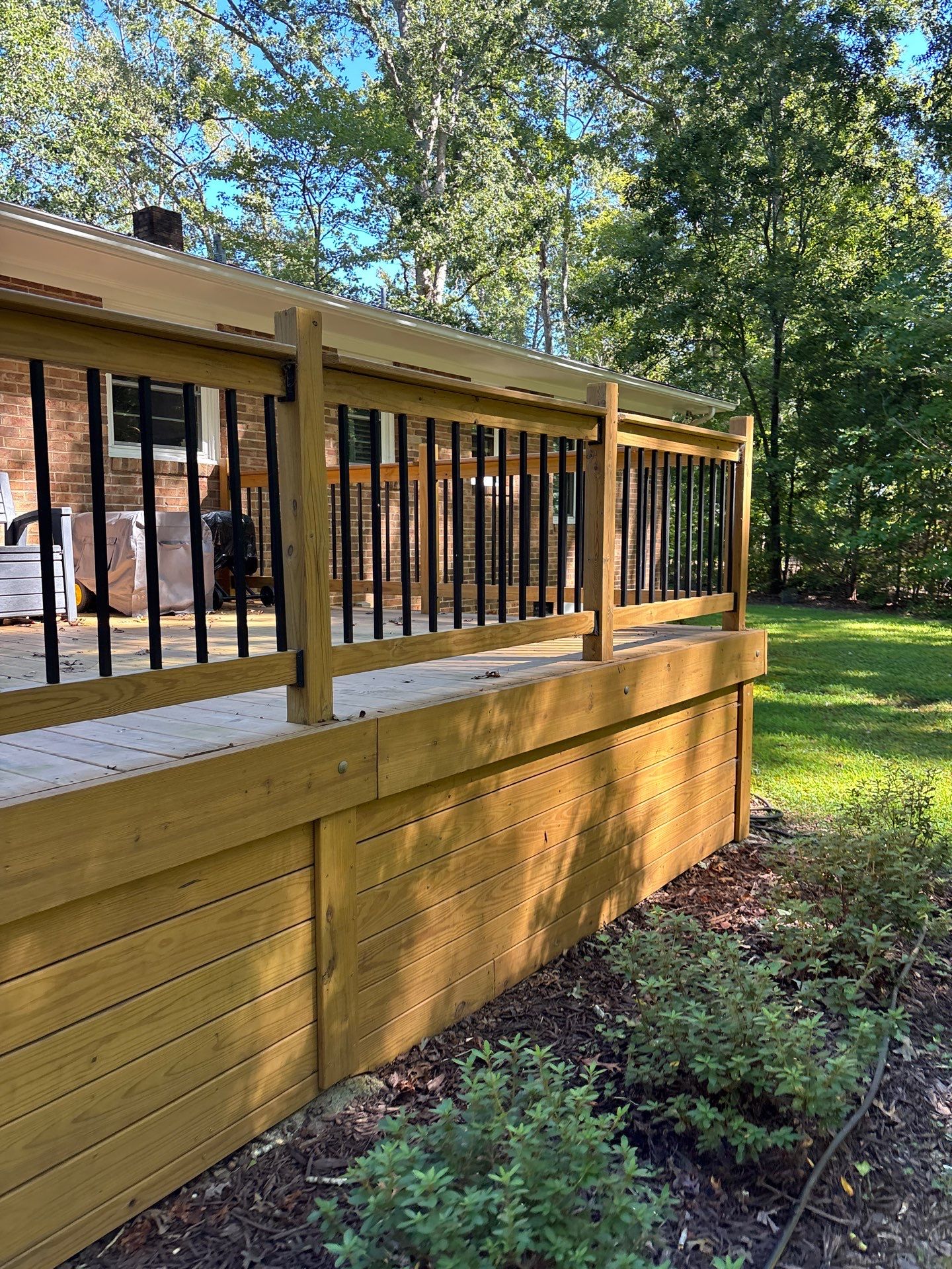 Wood Deck using Wood Sealant by DuraSeal