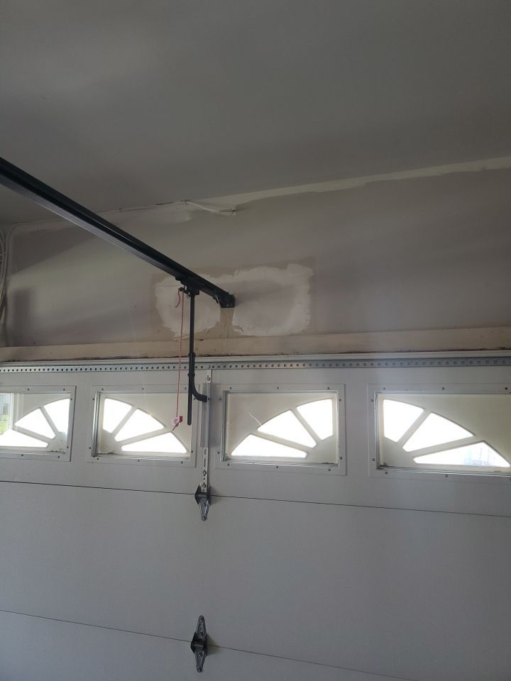 Garage Floor in Mt. Everest, Walls/Ceiling in White by Spectrum Painting, LLC