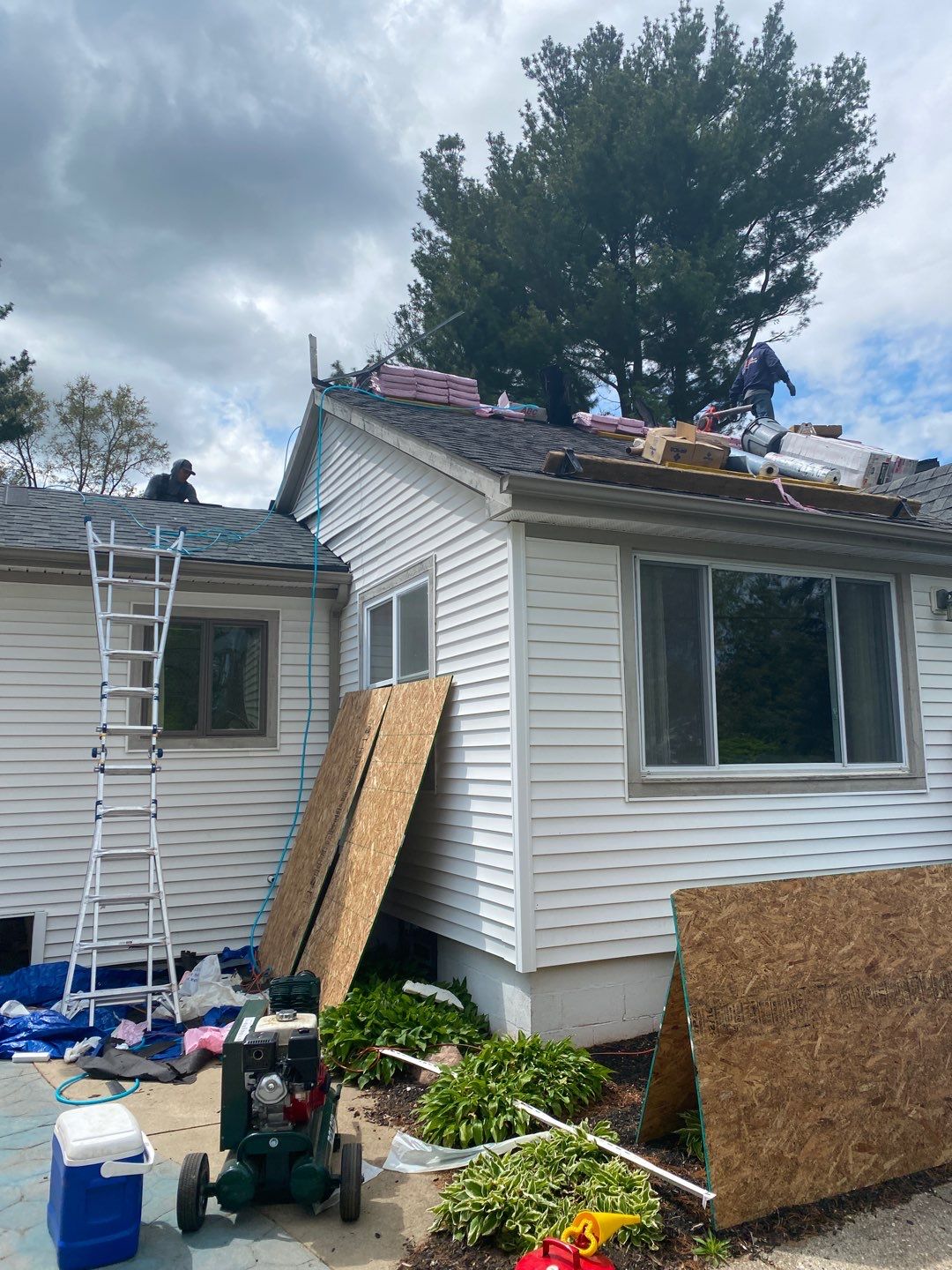 Roof Replacement using Owens Corning by 180 Contractors