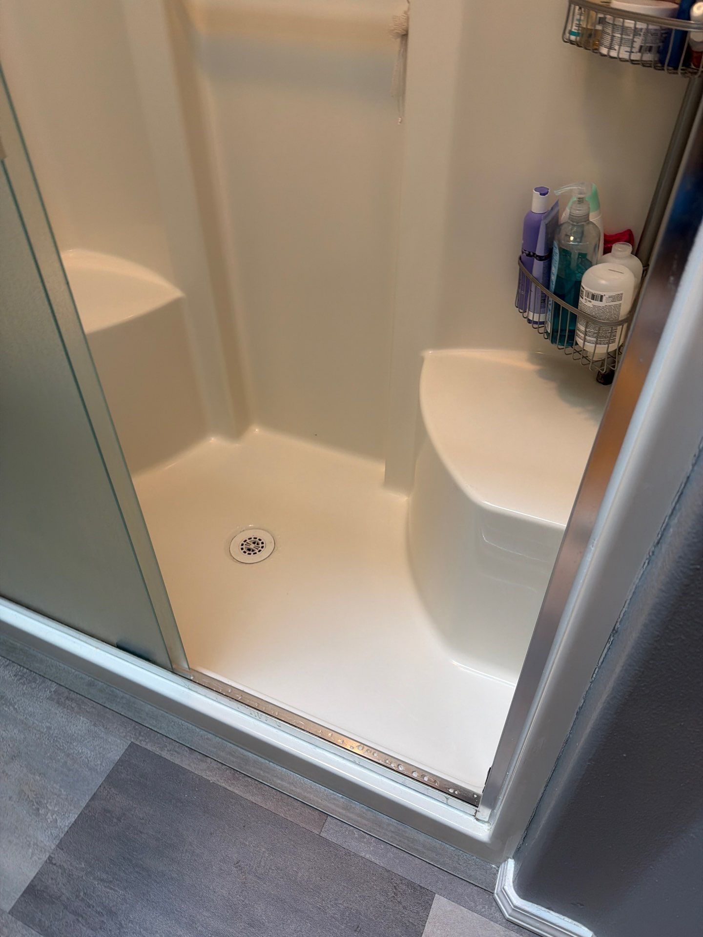 House cleaner Project in Tigard by Cloud 9 Professional Cleaning Services