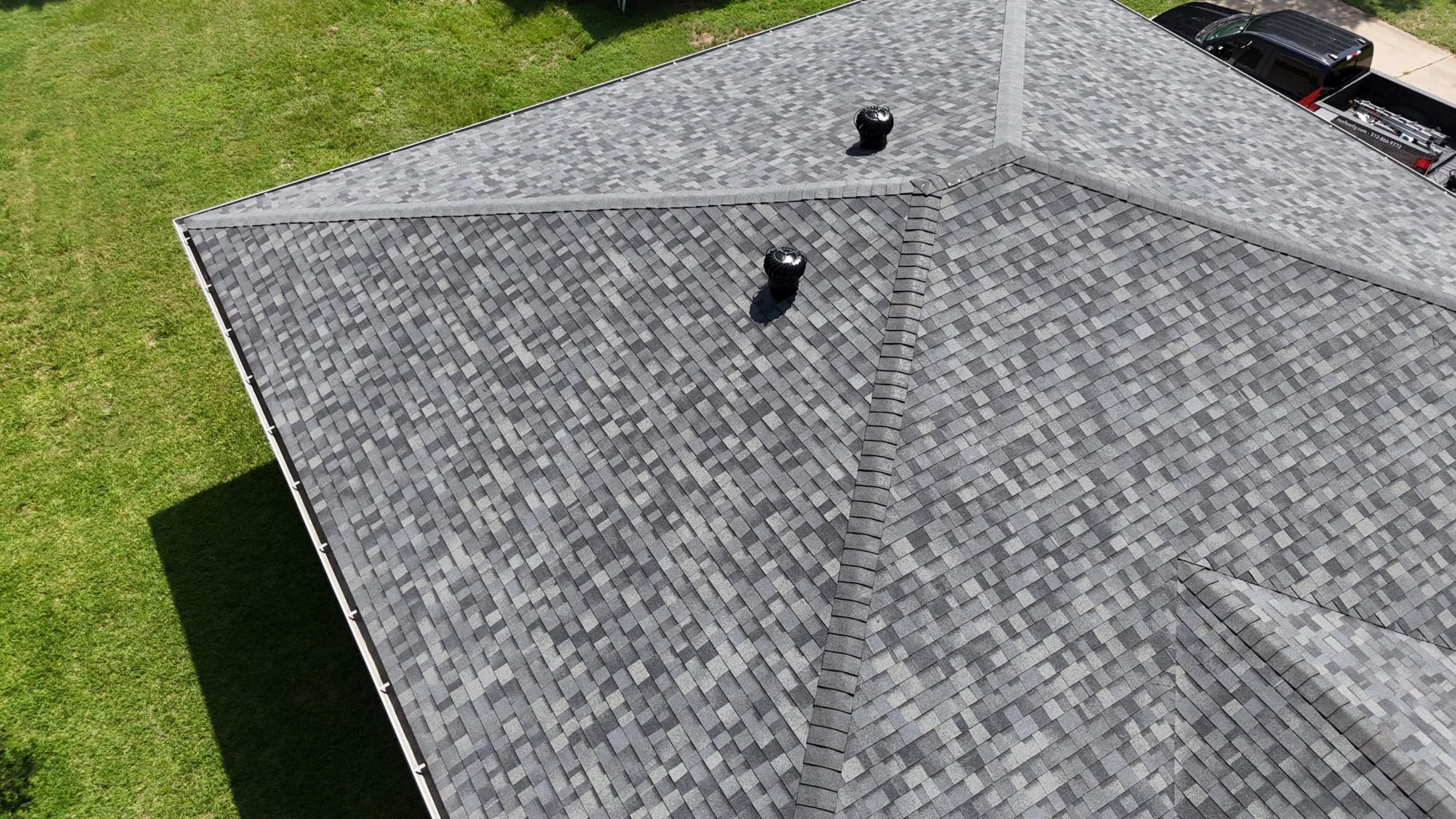 Estate Gray - Owens Corning TruDefinition Duration by RoofsOnly.com