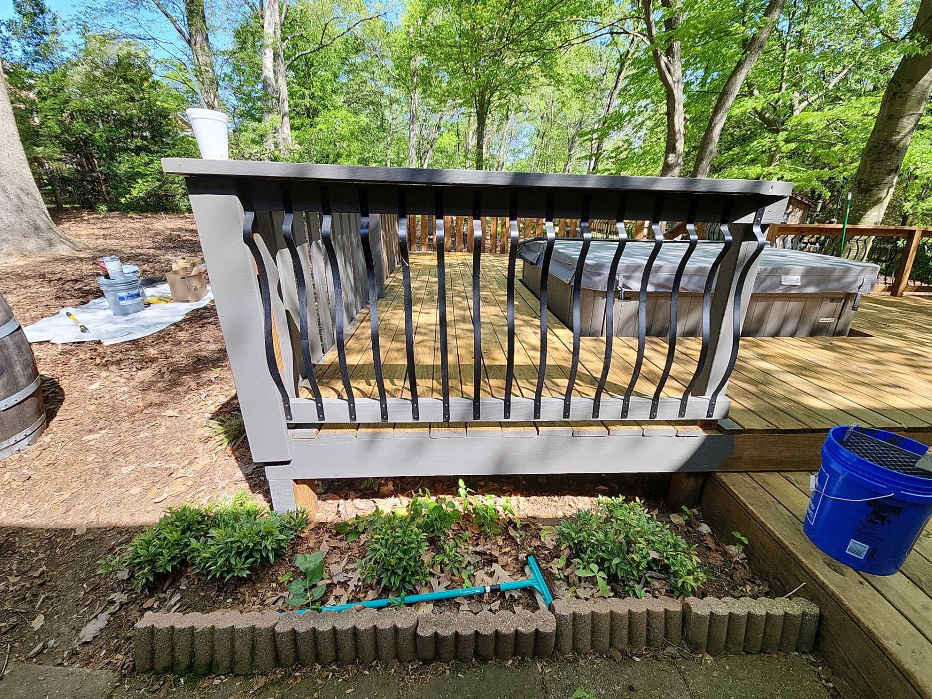 Weathered Deck using AcryFin by DuraSeal