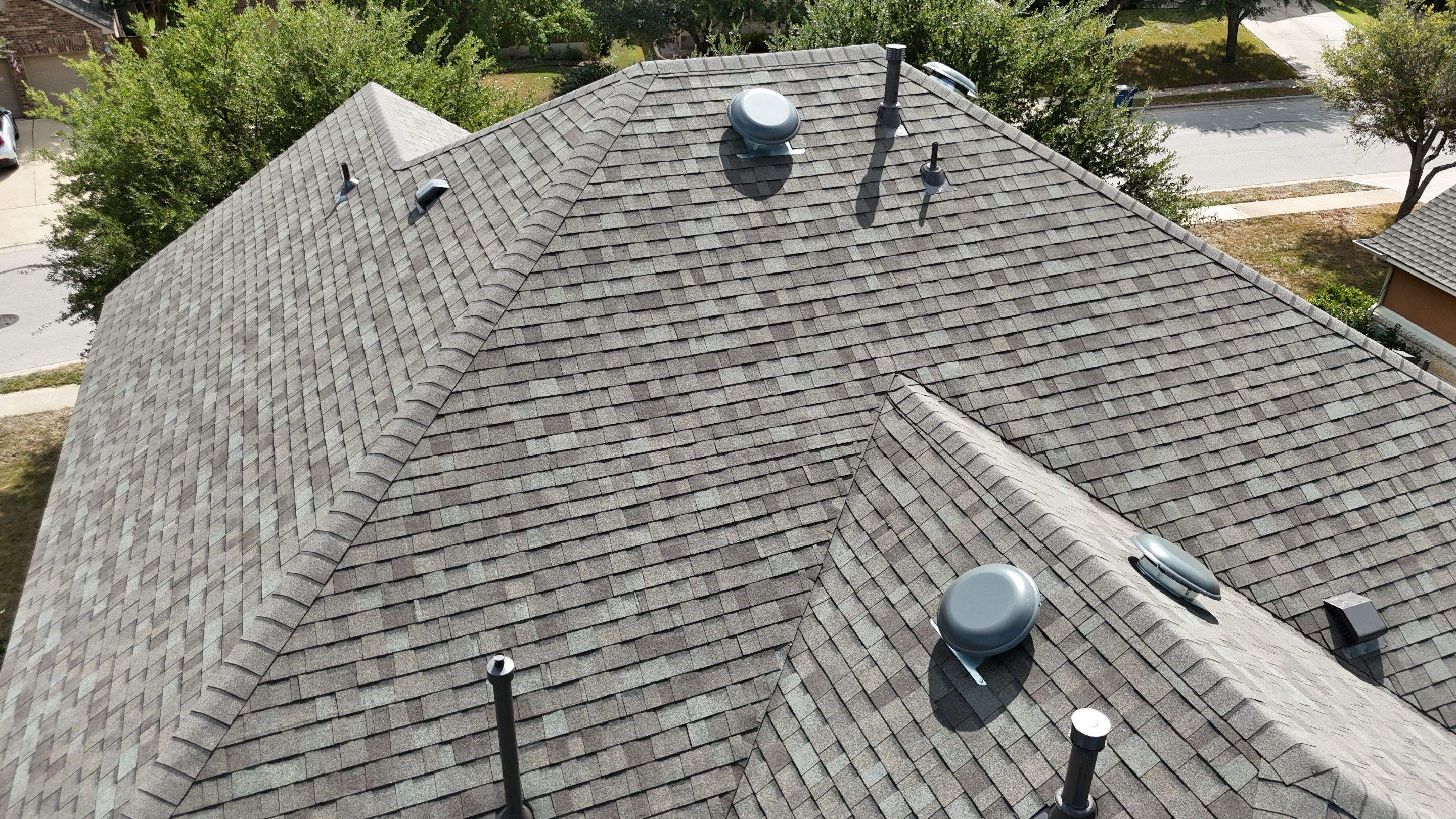 Driftwood - Owens Corning TruDefinition Duration Storm Class 4 by RoofsOnly.com