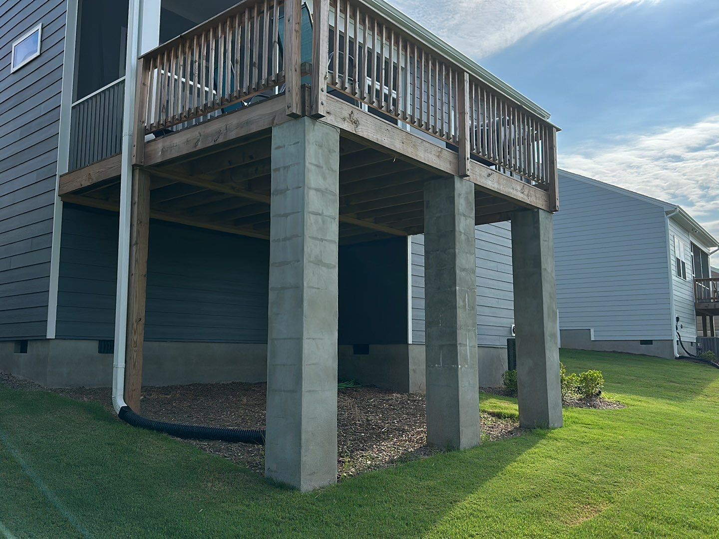 Coated Deck using Wood Sealant by DuraSeal