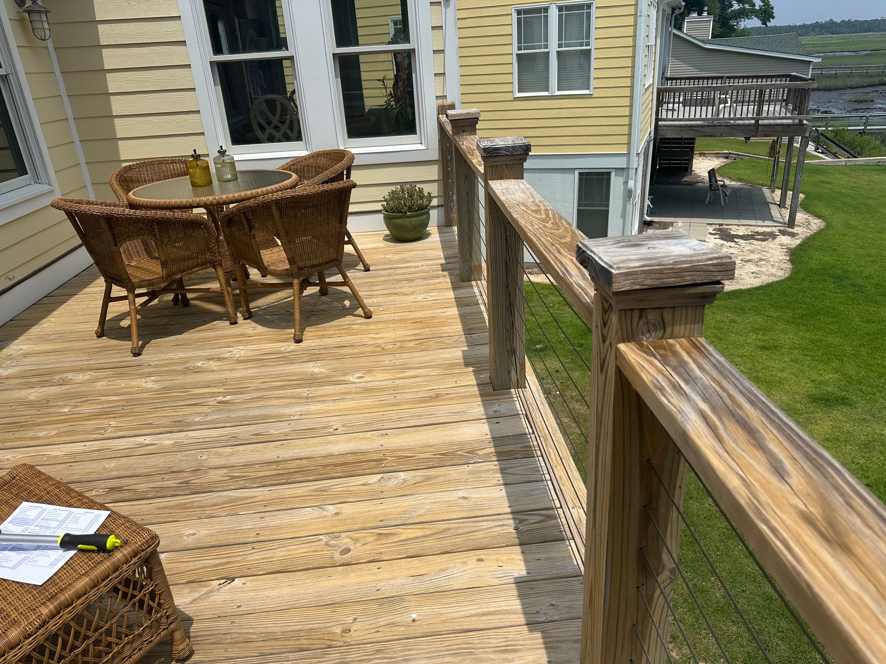 Wood Deck using Wood Sealant by DuraSeal