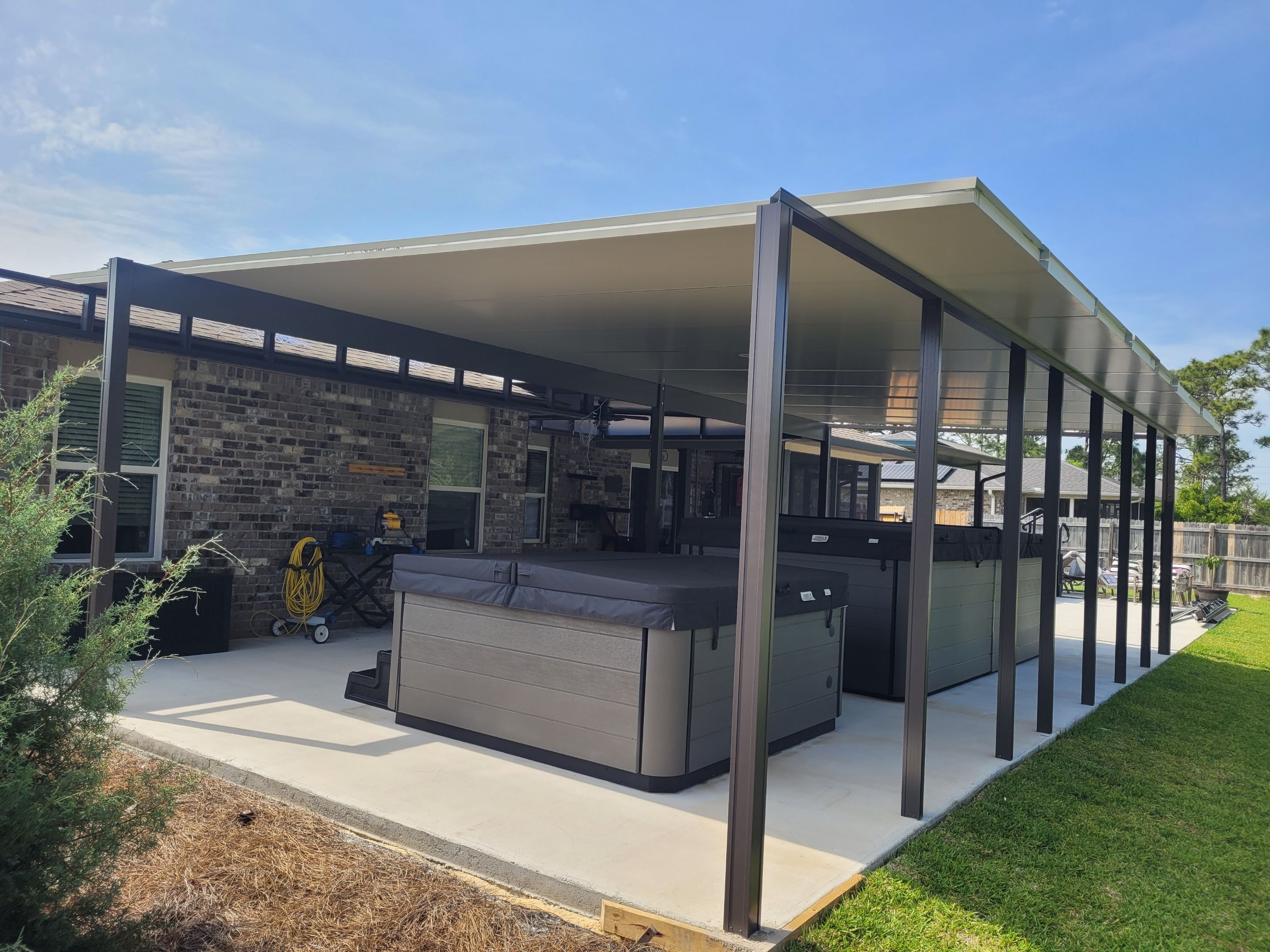 Large Screen Room & Patio Cover in Navarre by Titan Sunrooms