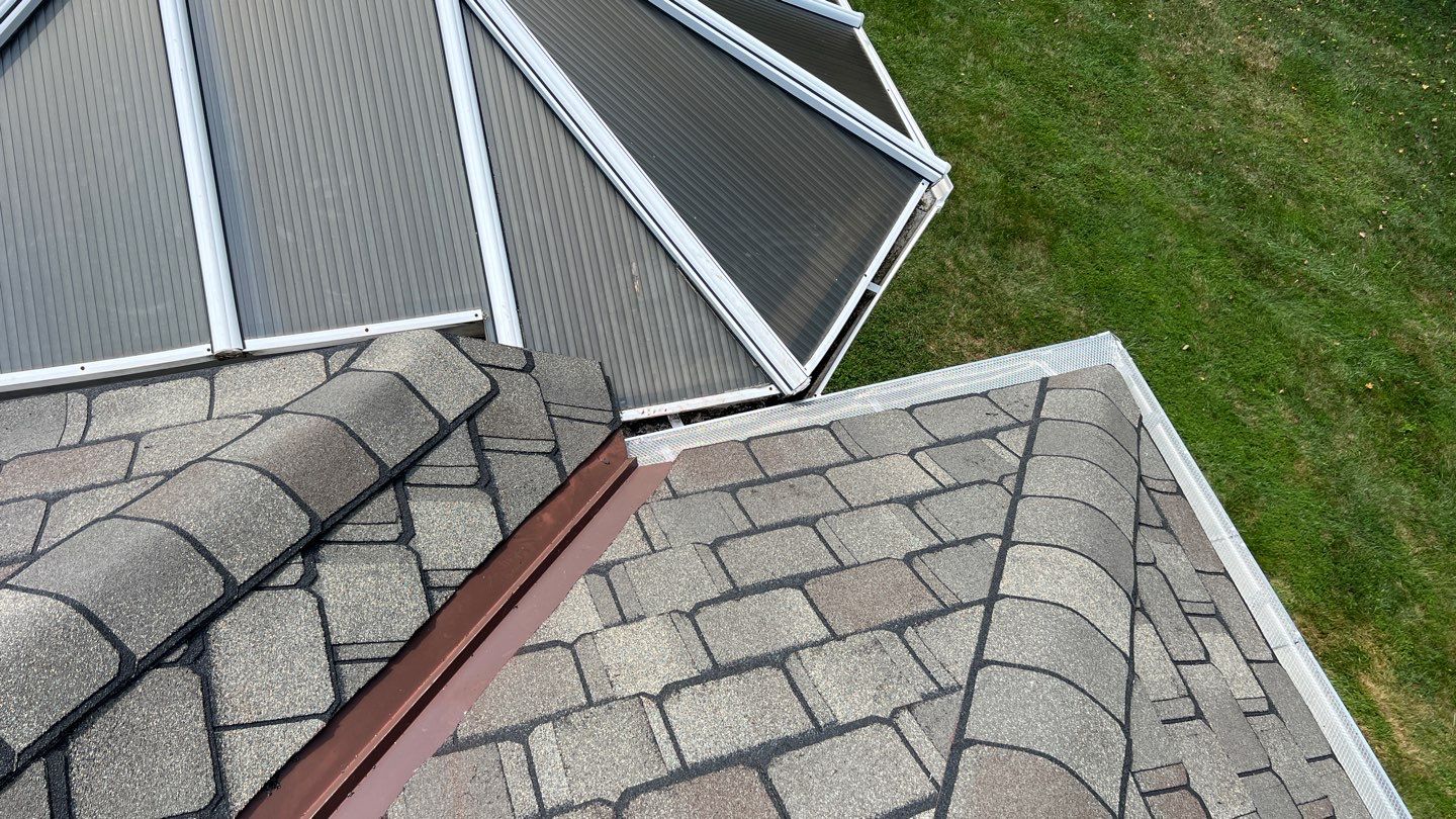 Roof Replacement using Certainteed Grand Manor Shingles by American Home Contractors