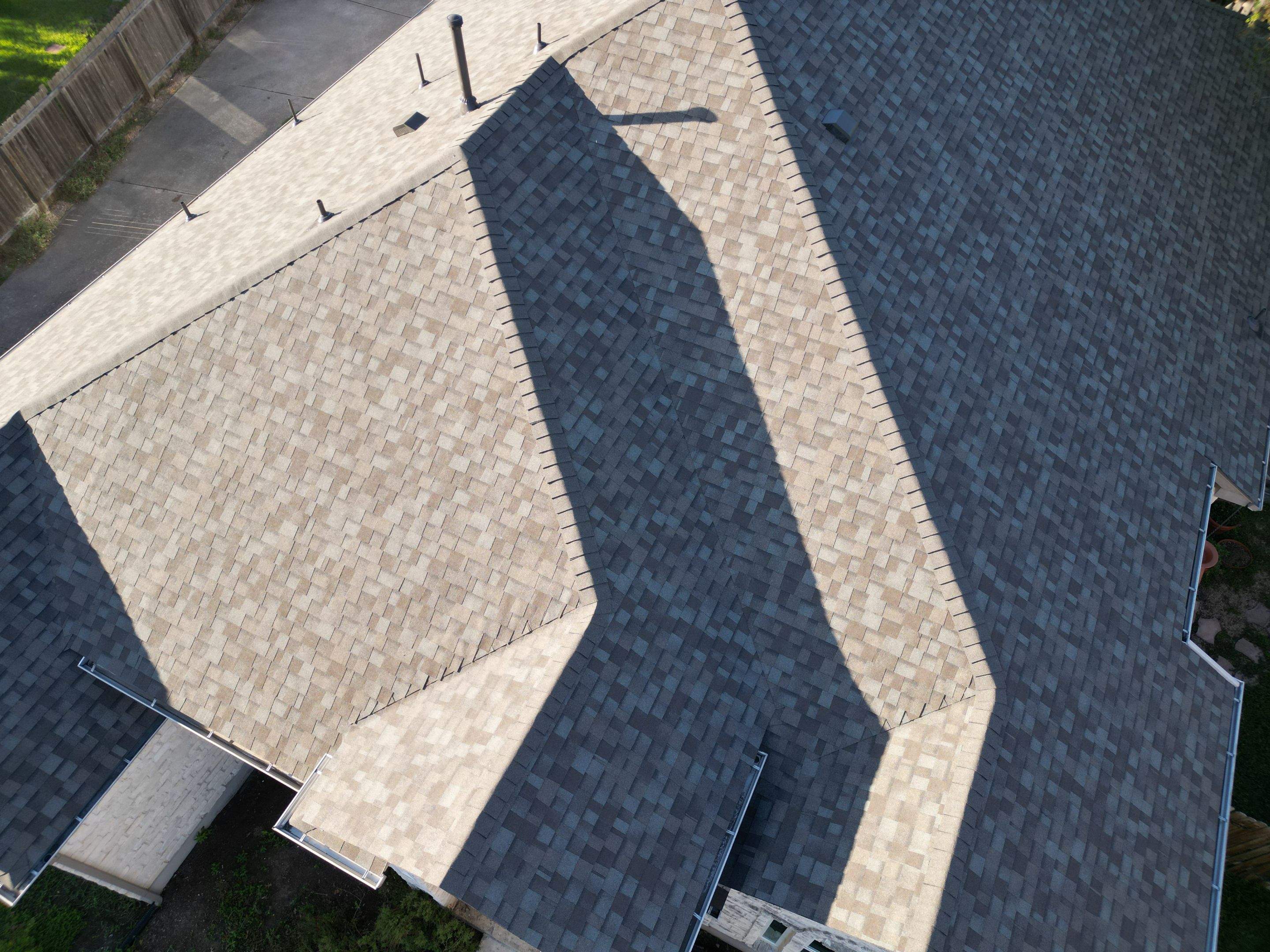 Slatestone Gray - Owens Corning TruDefinition Duration by RoofsOnly.com