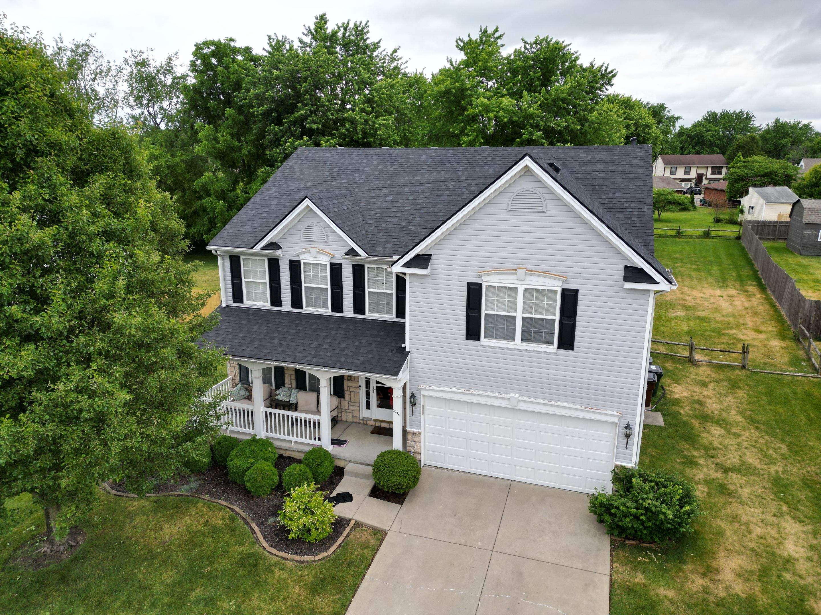 Residential Roofing Installation Using Onyx Black Durations by WIW Enterprises Inc