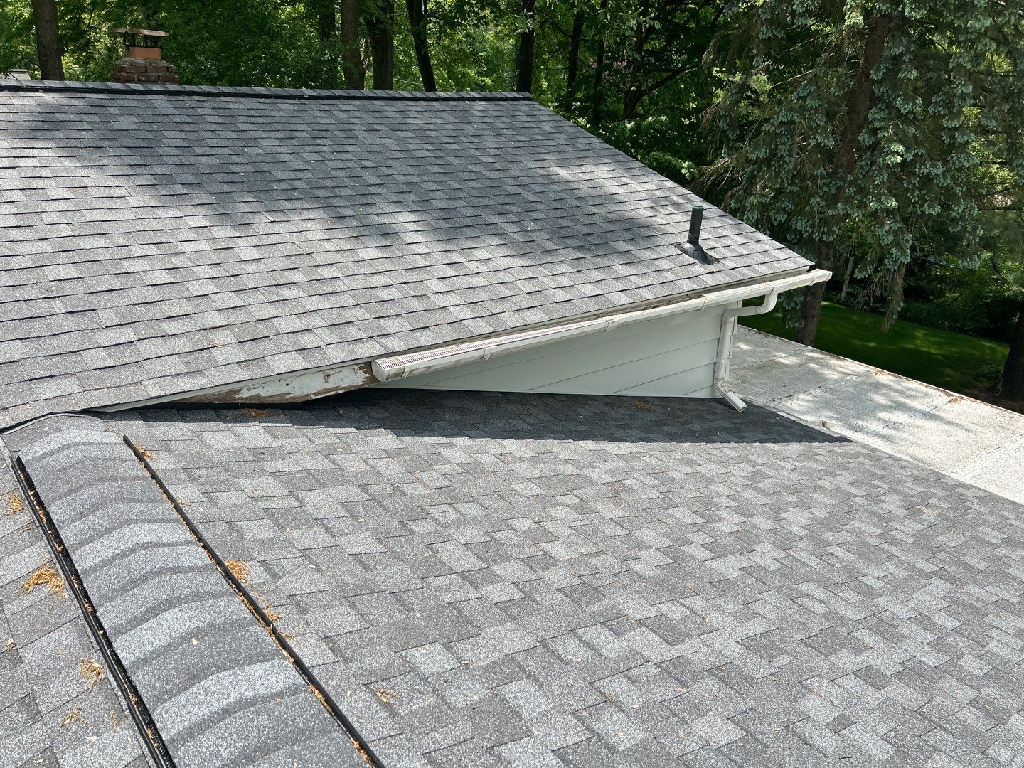 Roof Replacement using CertainTeed Landmark by 180 Contractors