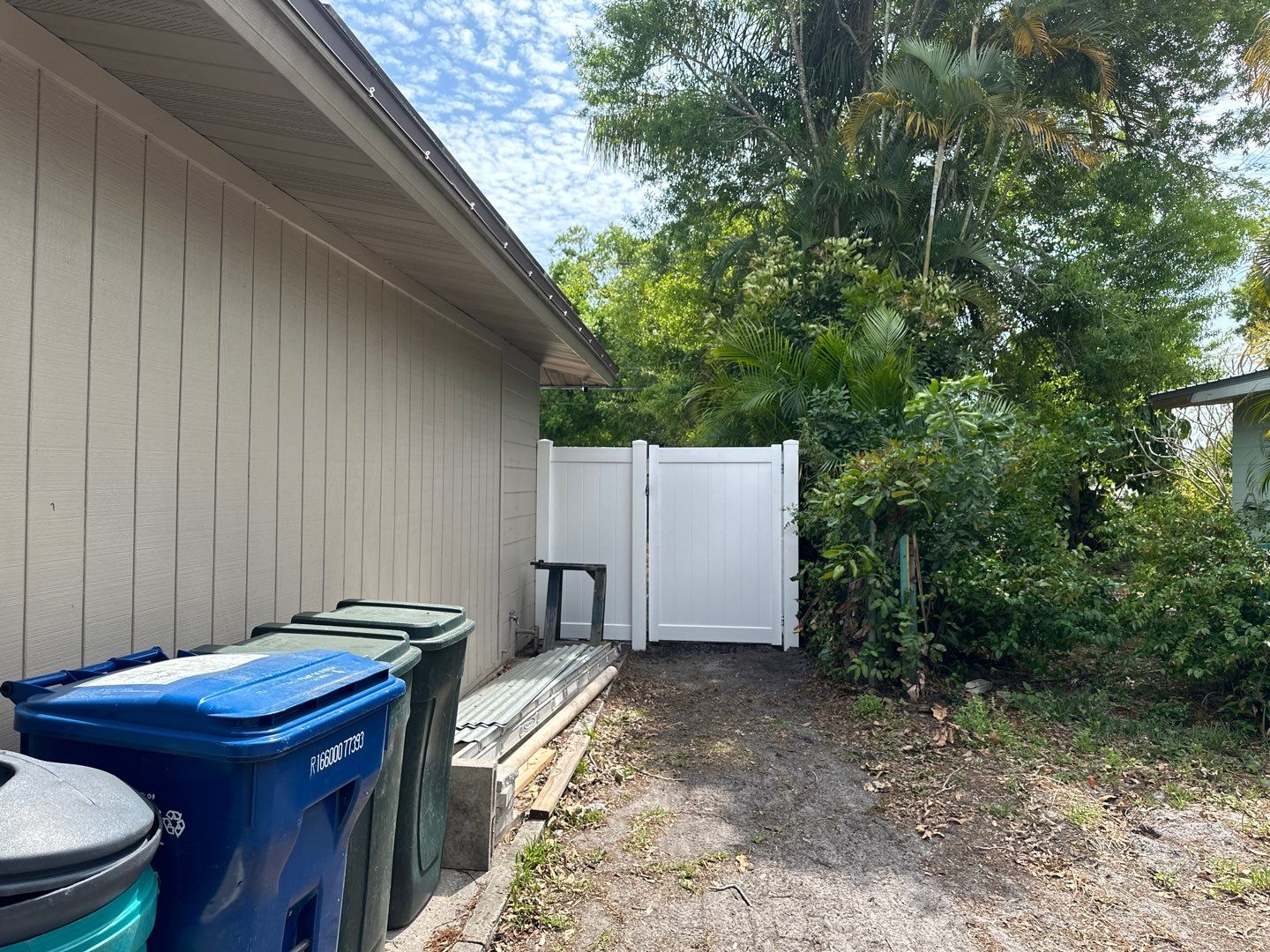 Vinyl Fence Installation using Vinyl Privacy Fence  by Asap fence and gates, LLC