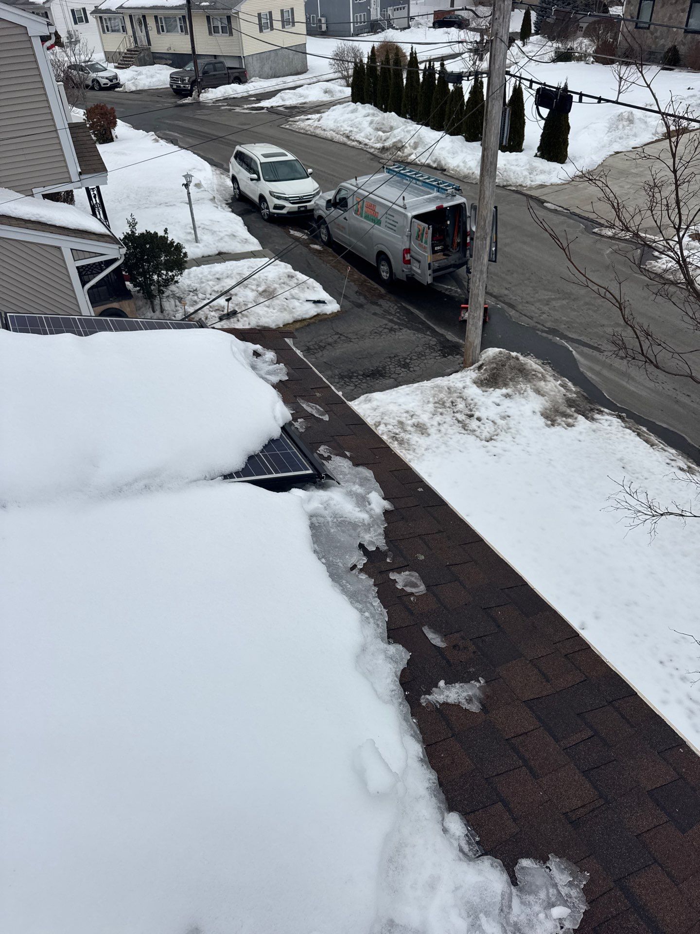 Ice Dam Removal & Snow Removal in Woburn, MA by Mighty Dog Roofing of Greater Middlesex County