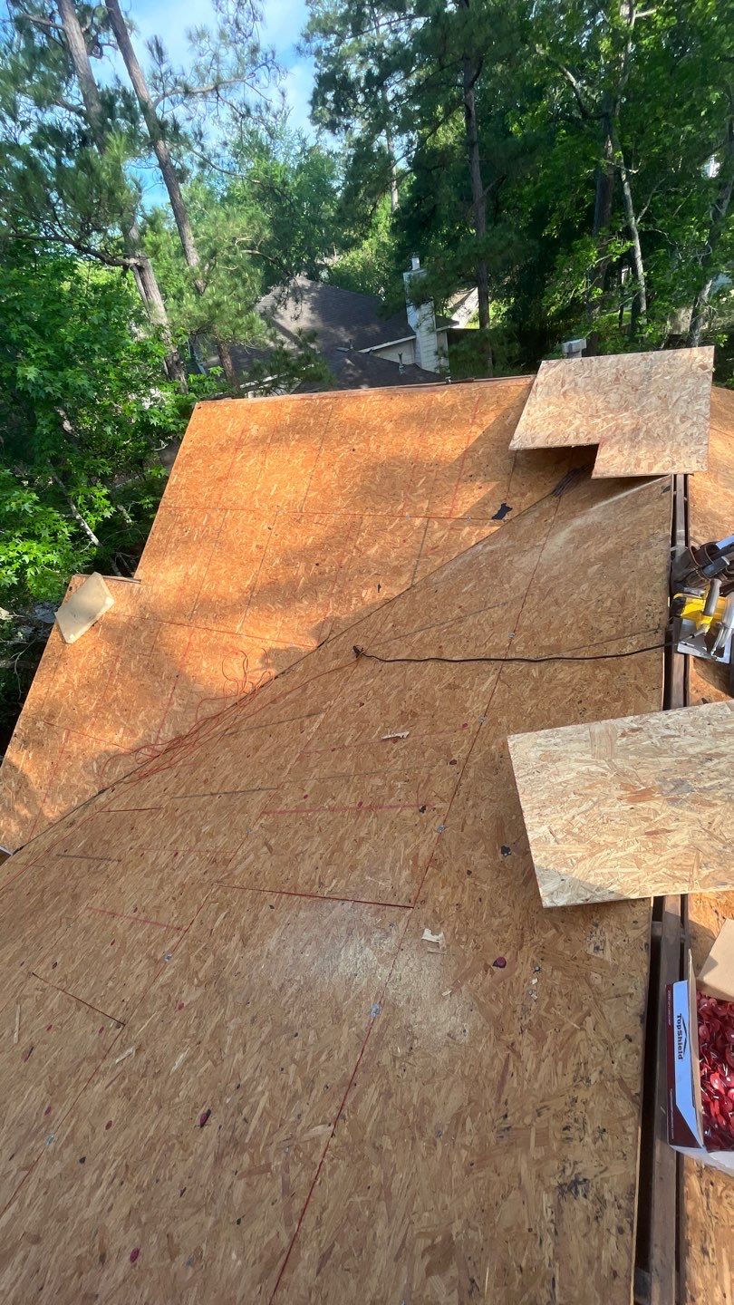 Residential Roofing Installation using Owen's Corning Duration by Roof Concepts Construction