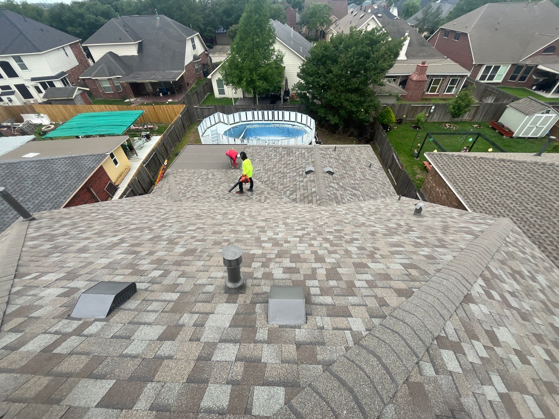 Residential Roofing Installation using Owen's Corning Duration (Lifetime) Shingles by Roof Repair Company