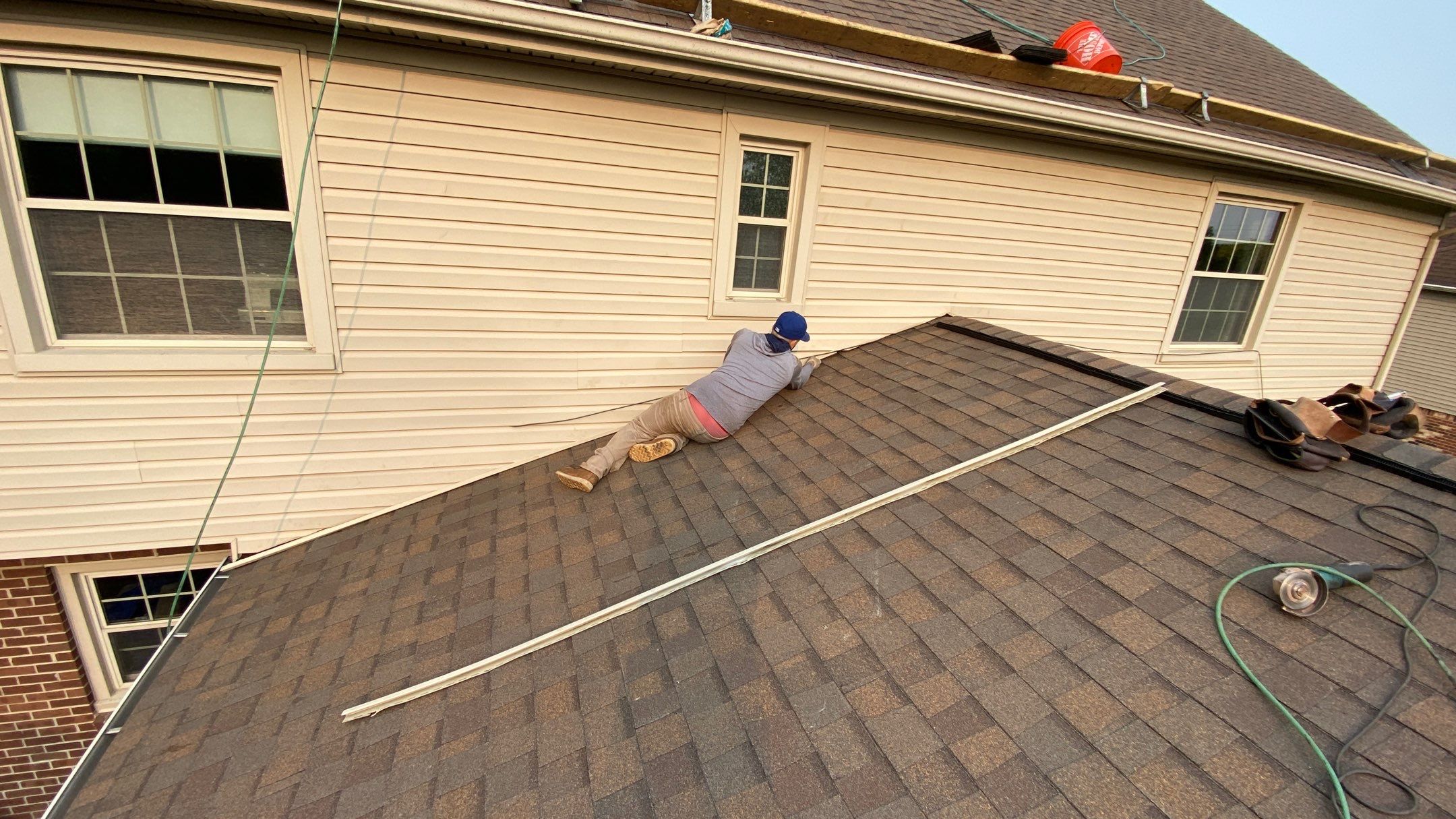 Roof Replacement using CertainTeed Landmark by 180 Contractors