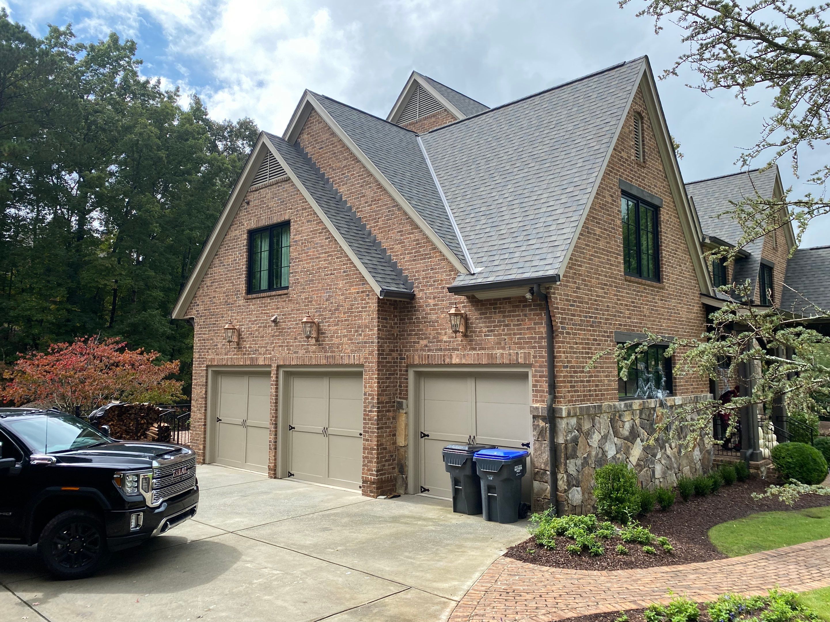 Suwanee Residential Exterior Painting and Dark Trim Update by Swift Home Renovations