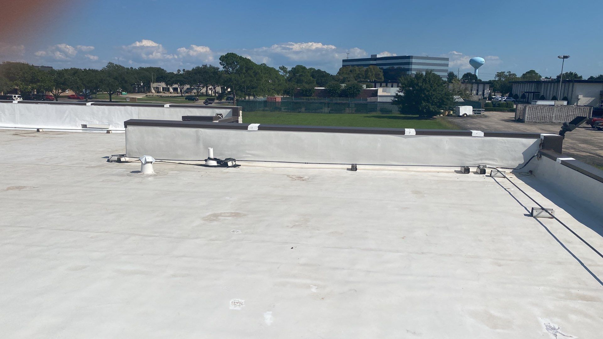 Commercial Roof Repair in Houston Texas by Elite Roofing LLC