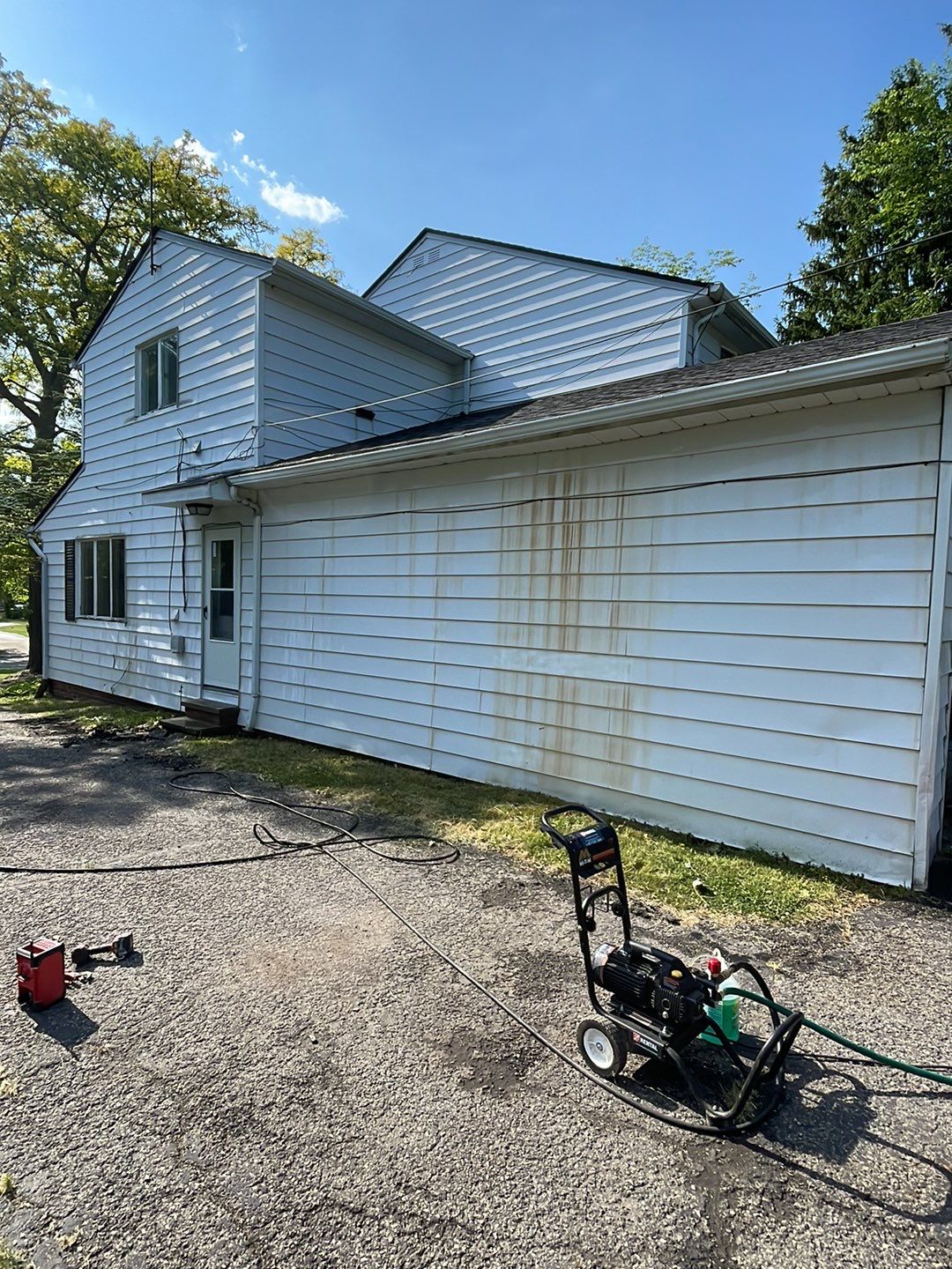 Exterior Painting using Sherwin Williams SuperPaint by Callaway Contracting LLC
