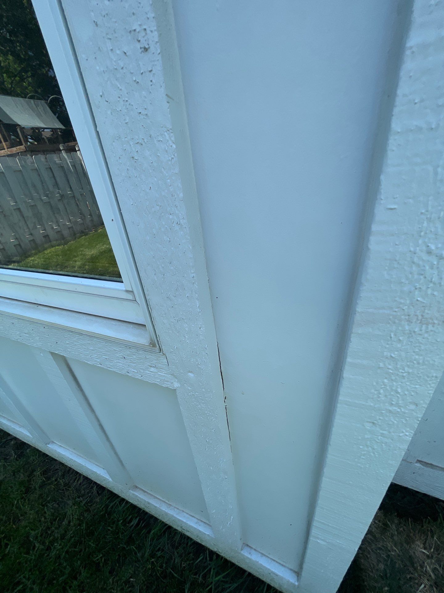 James Hardie siding in Overland park  by EEC  Windows, Siding & Roofing 