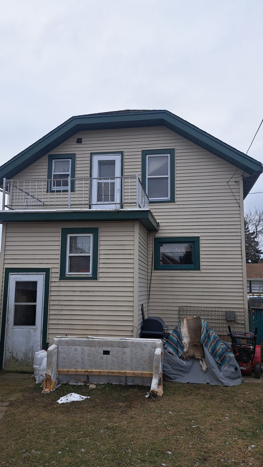 GELLINGS ON THE HOUSE SPRING PROJECT 2025 by Gellings Roofing and Siding LLC