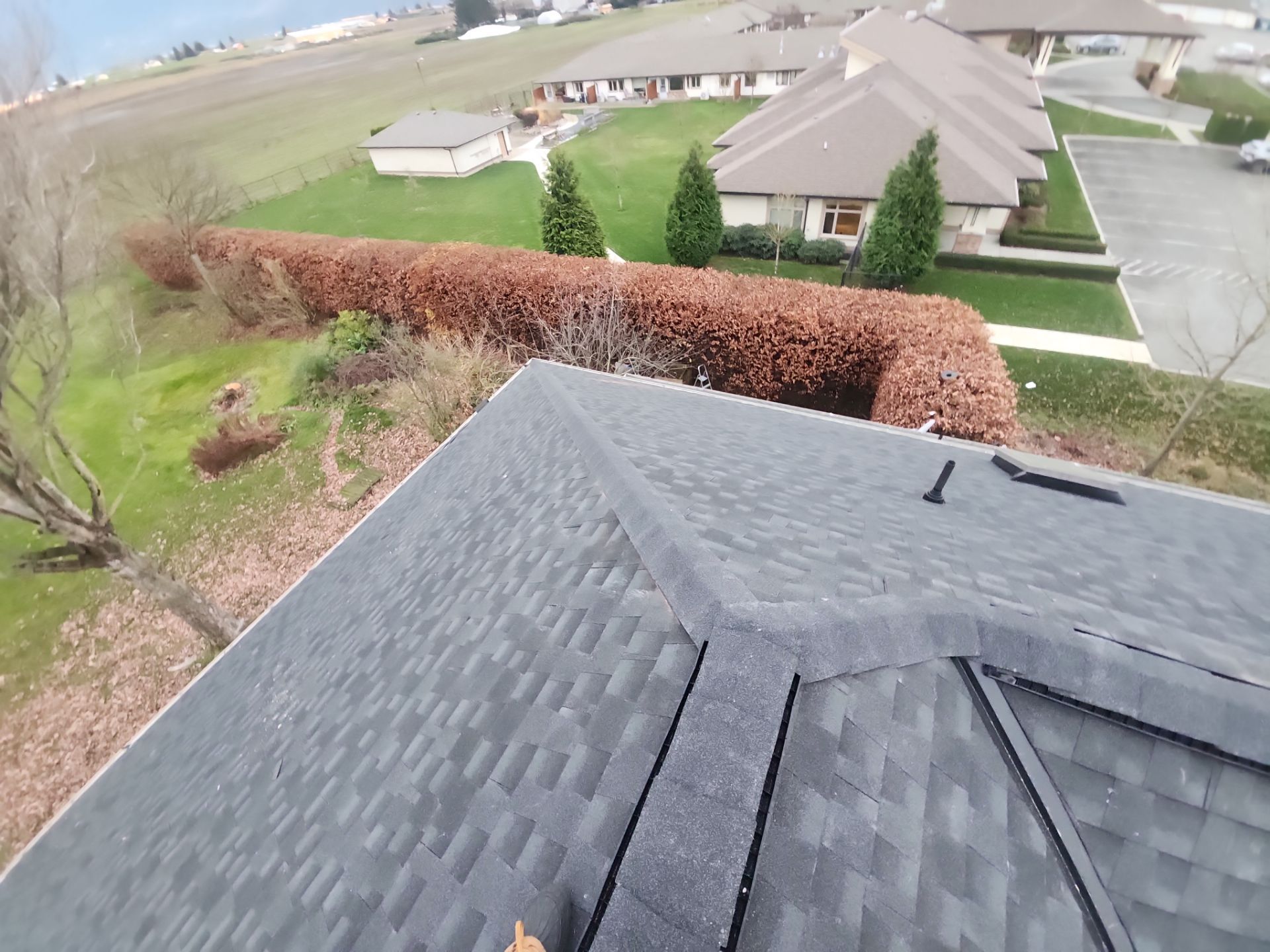 Residential Re-Roof using GAF timberline HDZ Charcoal by Top Notch Roofing Inc