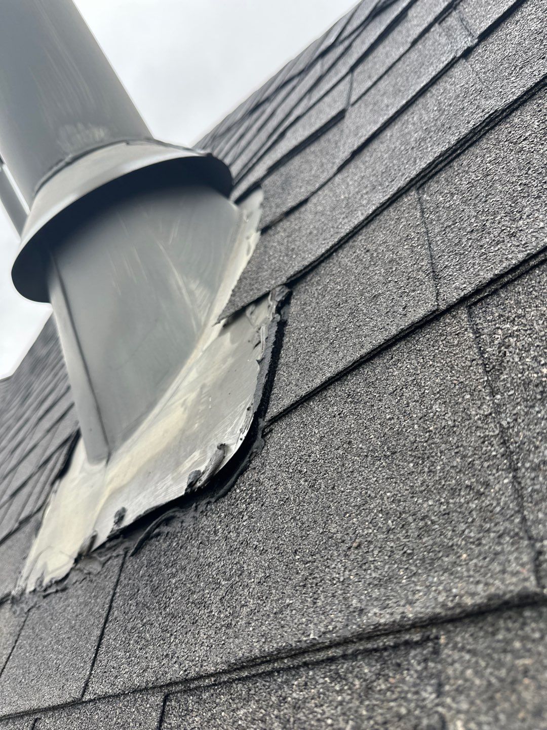 Hail Damage using Owen's Corning Duration (Lifetime) Shingles by Roof Repair Company