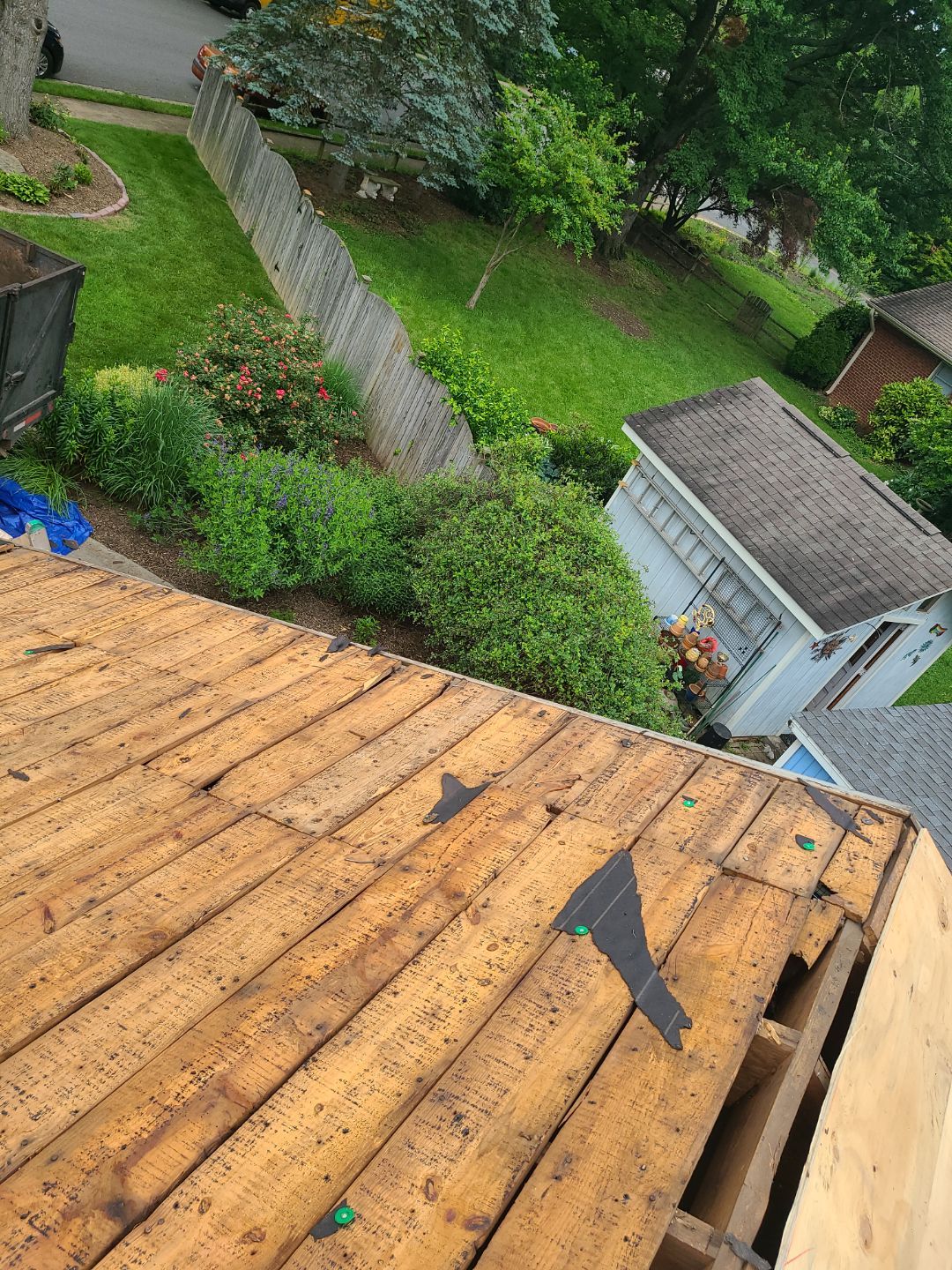 Arlington: CertainTeed Landmark Pro Designer Shingles in Max Def Pewter by RM Banning, Inc.