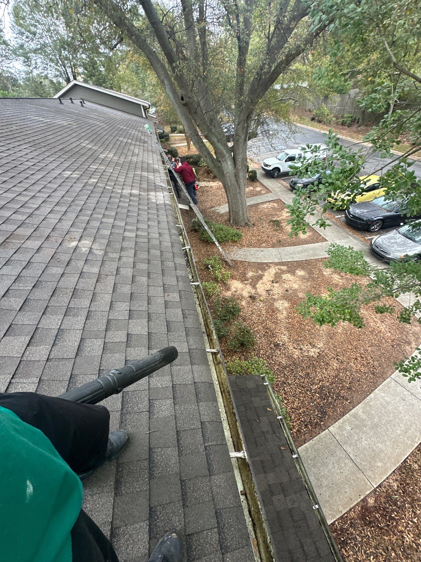 Commercial gutter cleaning Marietta & Kennesaw, GA	 after photo with clean gutters