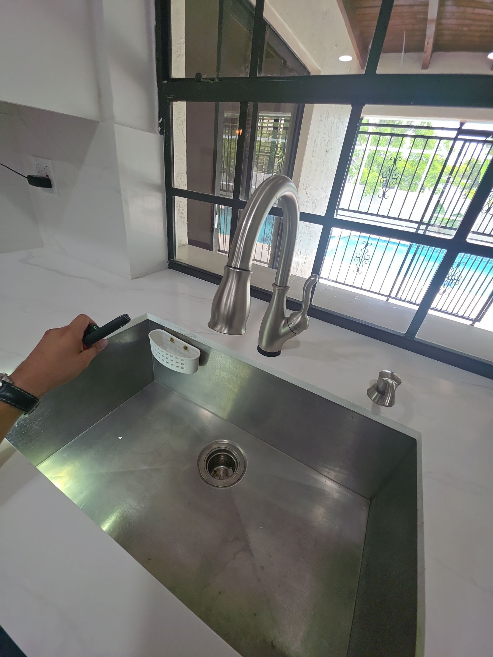 We  conducted an Inspection of this residential property to verify the condition and performance of the property.
