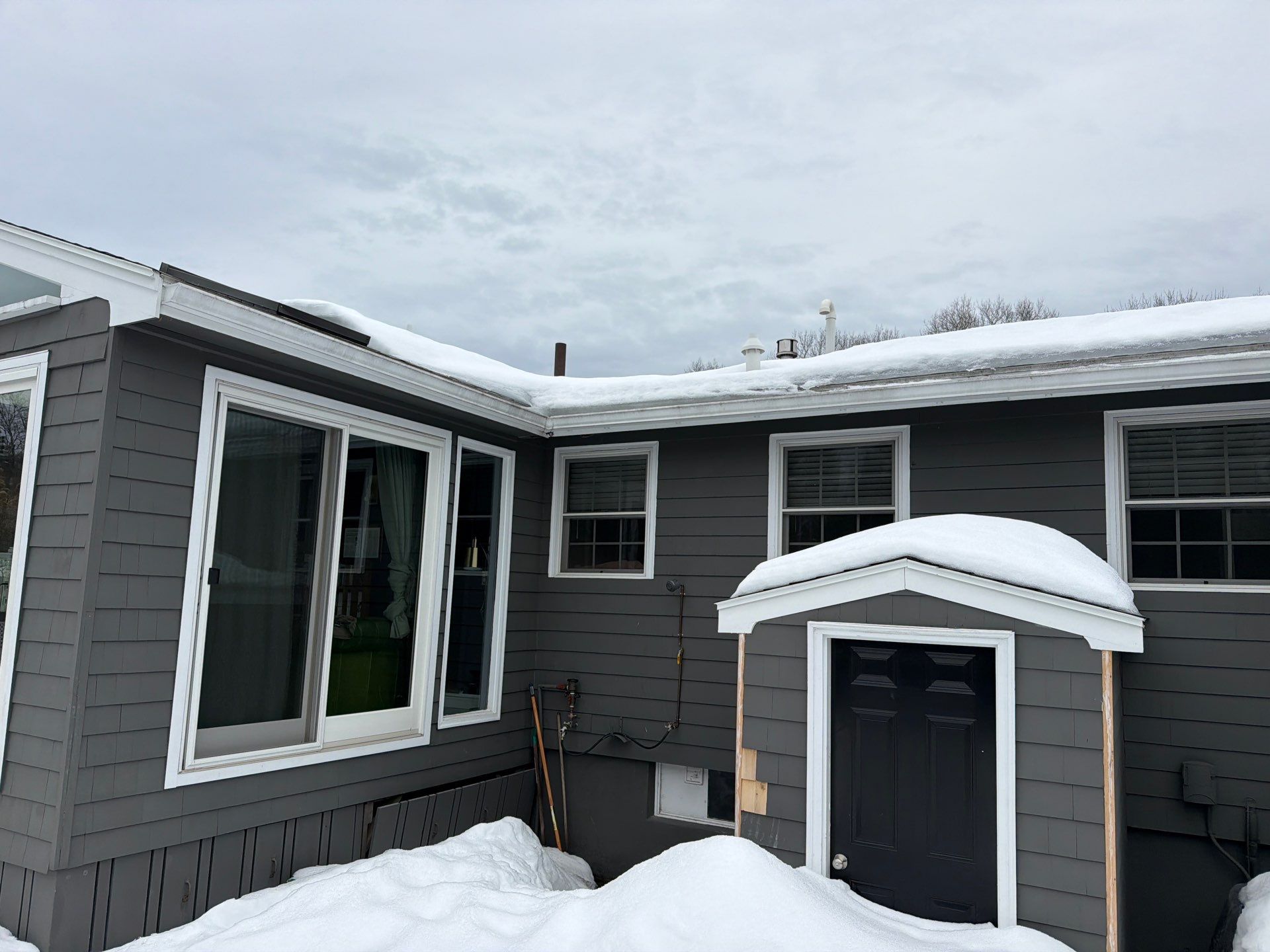 Beverly Home Ice Dam Removal Services by Boston Board Up