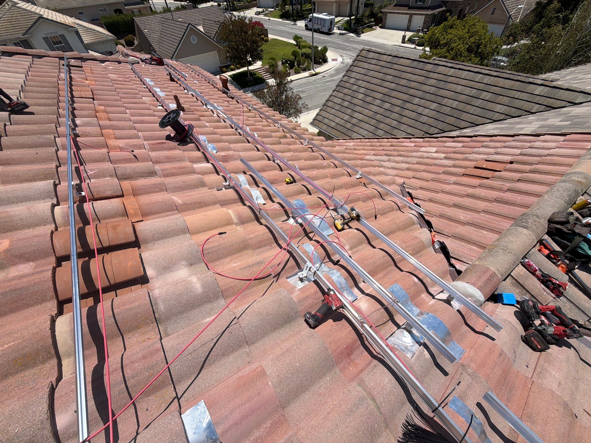 Solar and Tesla Powerwall 3 Battery Installation in Thousand Oaks by AWS Solar